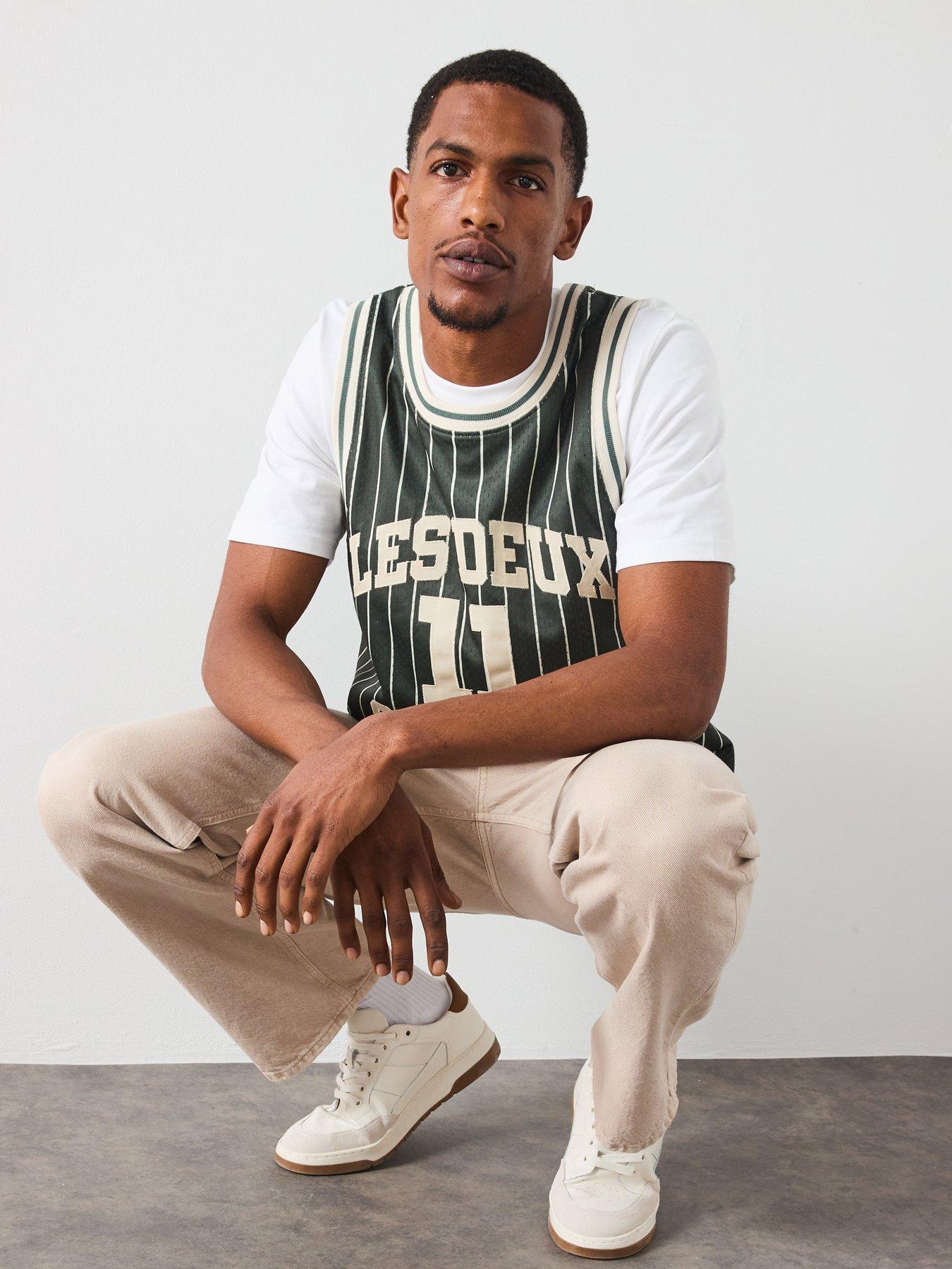 Image 3 of 6 of Les Deux Silas Mesh Vest - Light Green