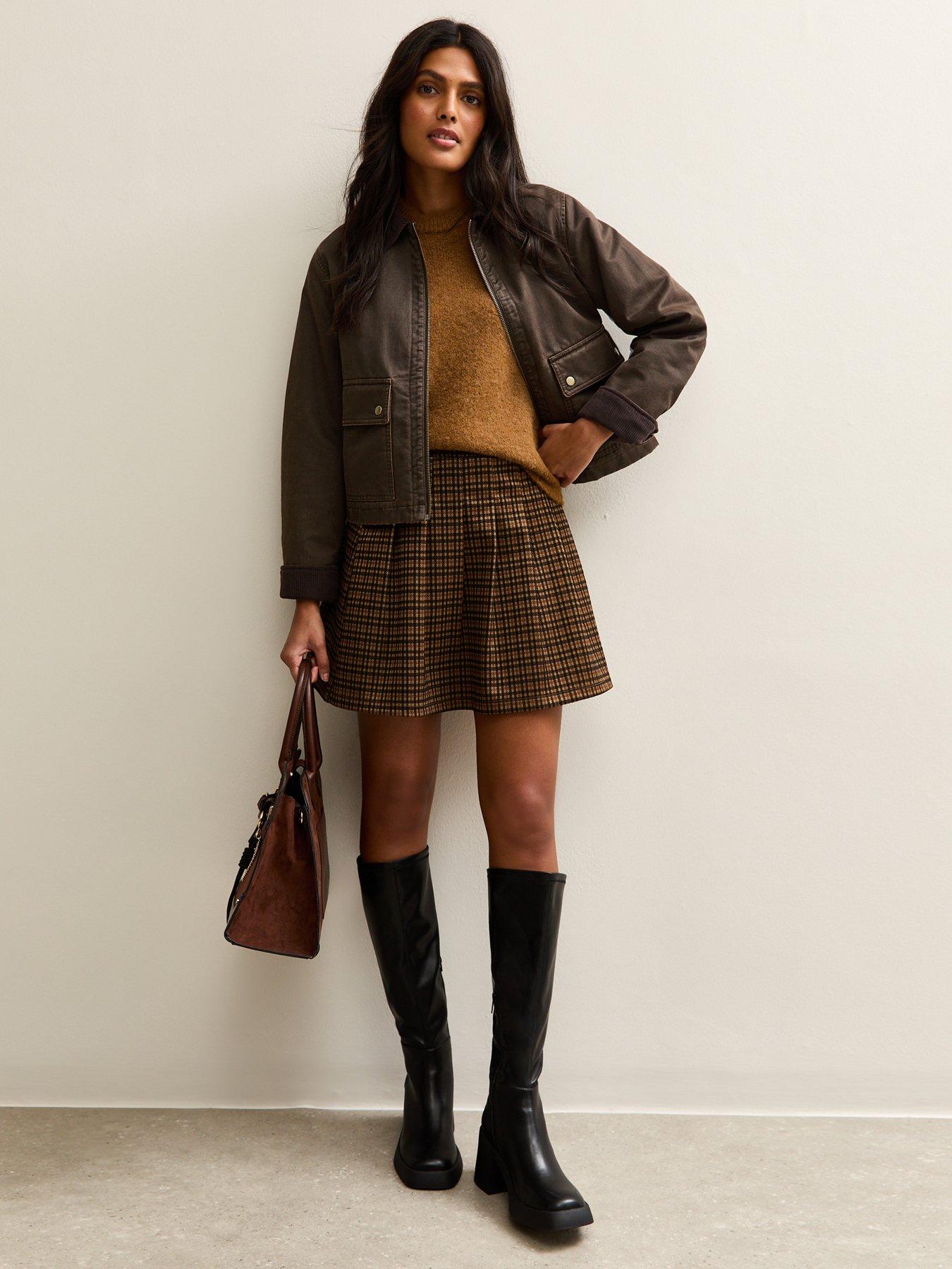 Image 3 of 6 of New Look Cropped Waxed Barn Jacket - Brown