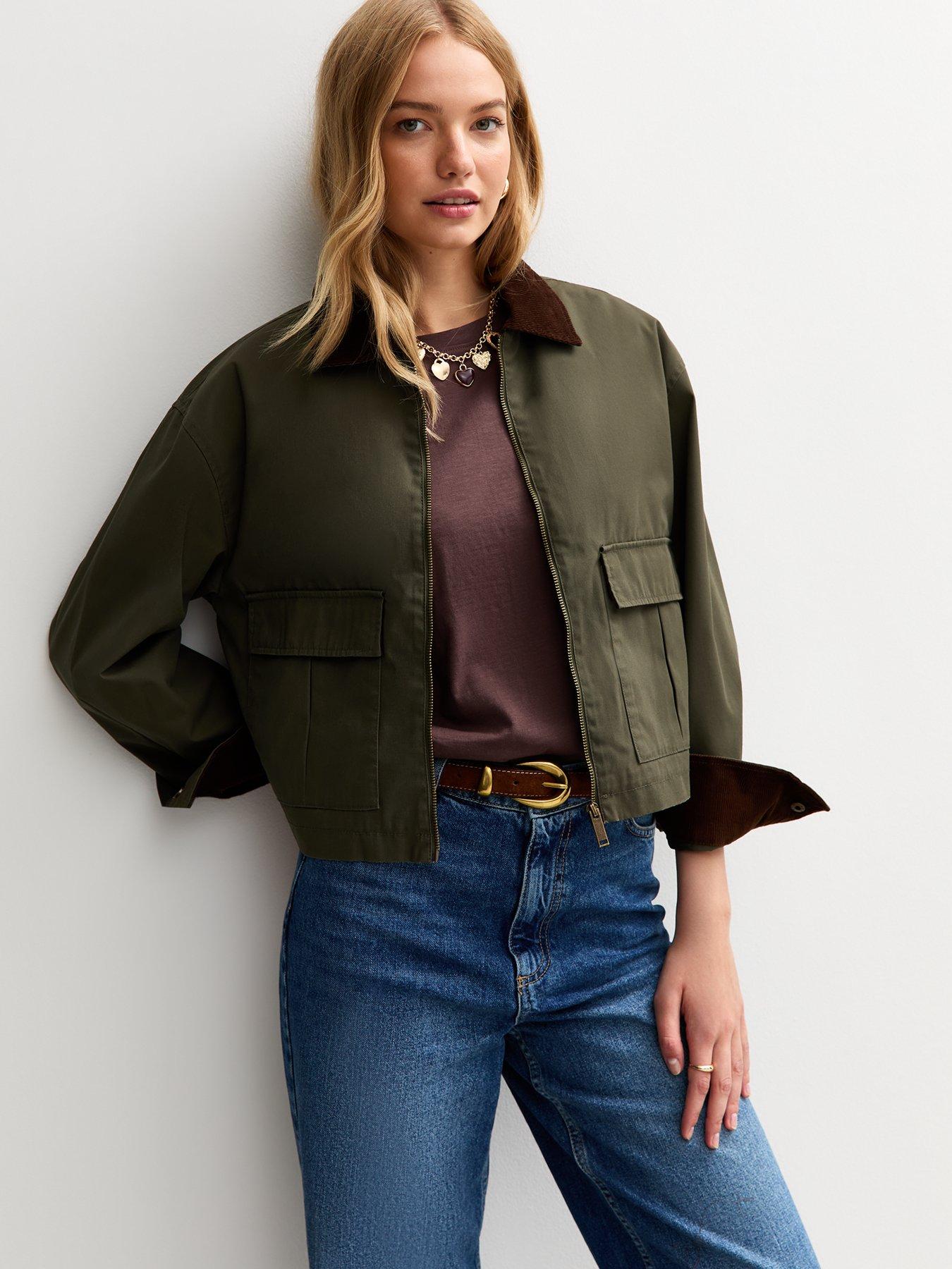 new-look-khaki-contrast-collar-cropped-barn-jacket-green