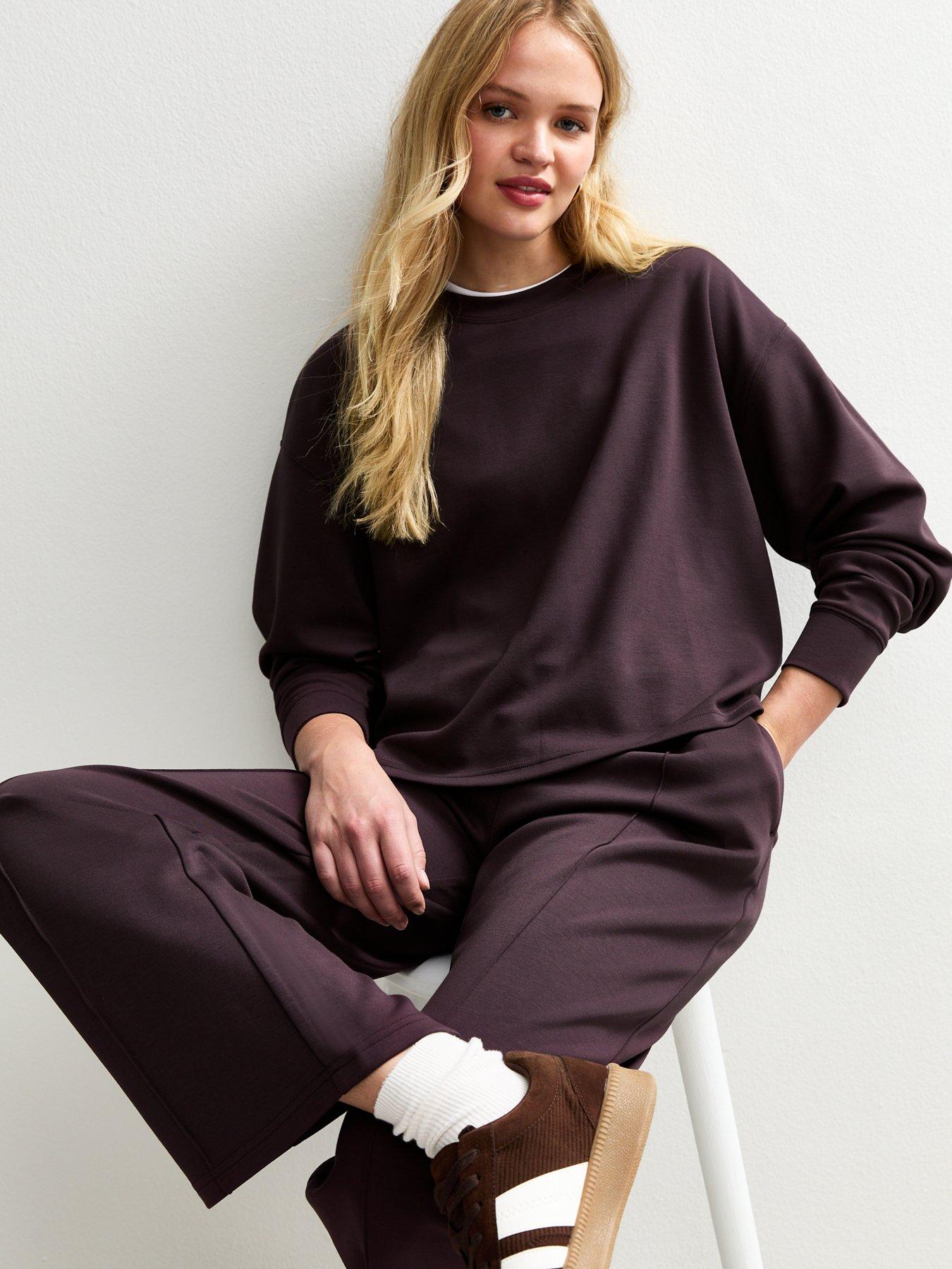 new-look-burgundy-premium-oversized-crew-neck-sweatshirt