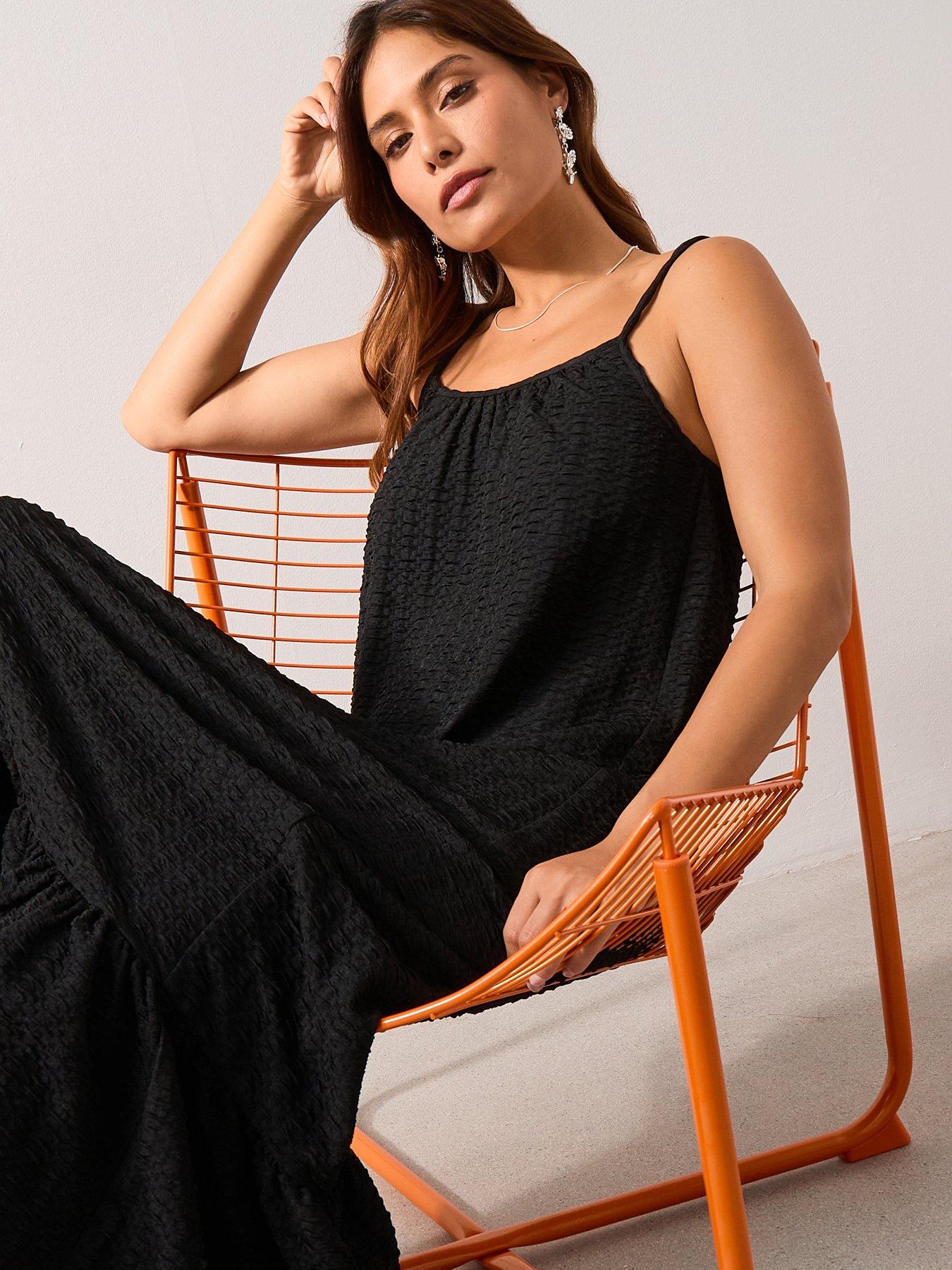 the-very-collection-strappy-maxi-beach-dress-blackdetail