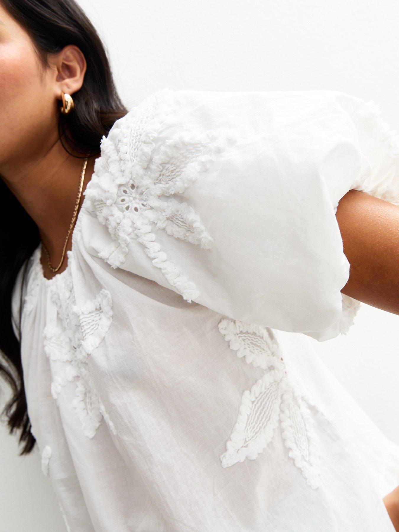 new-look-white-floral-crochet-embroidered-topoutfit
