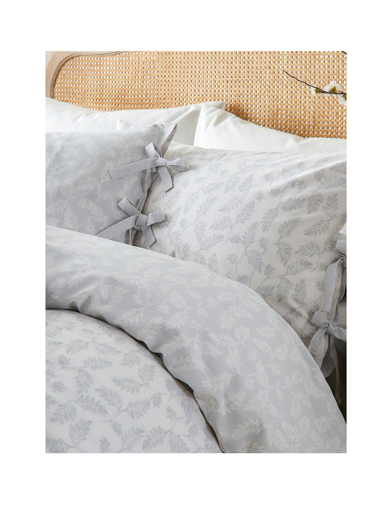 Image 2 of 3 of Wylder Chloe Double Duvet Set Soft White