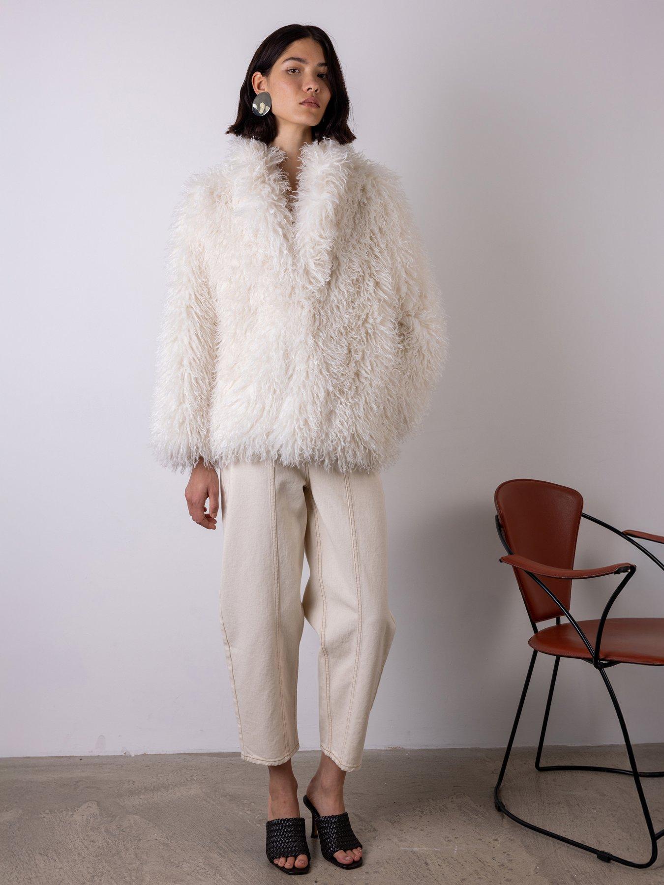 vivere-charlie-shaggy-fur-creamback