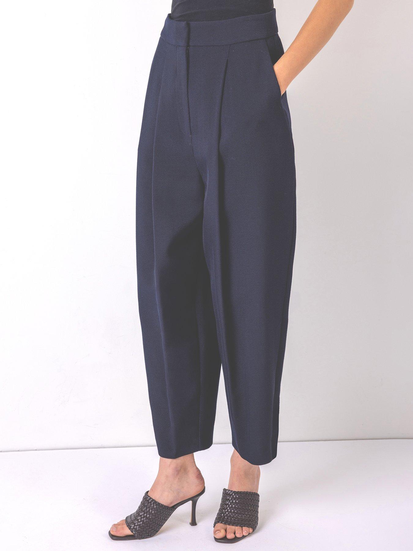 vivere-greta-structured-trouser-navyoutfit