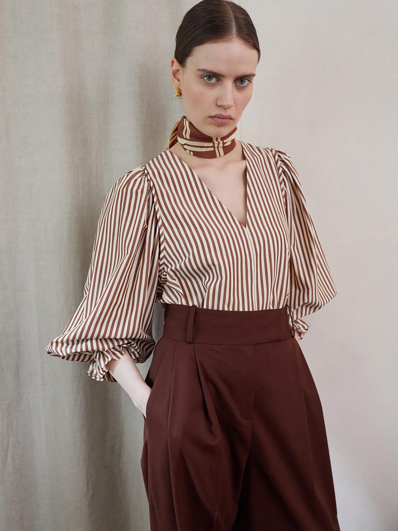 vivere-remi-stripe-top-browncreamdetail