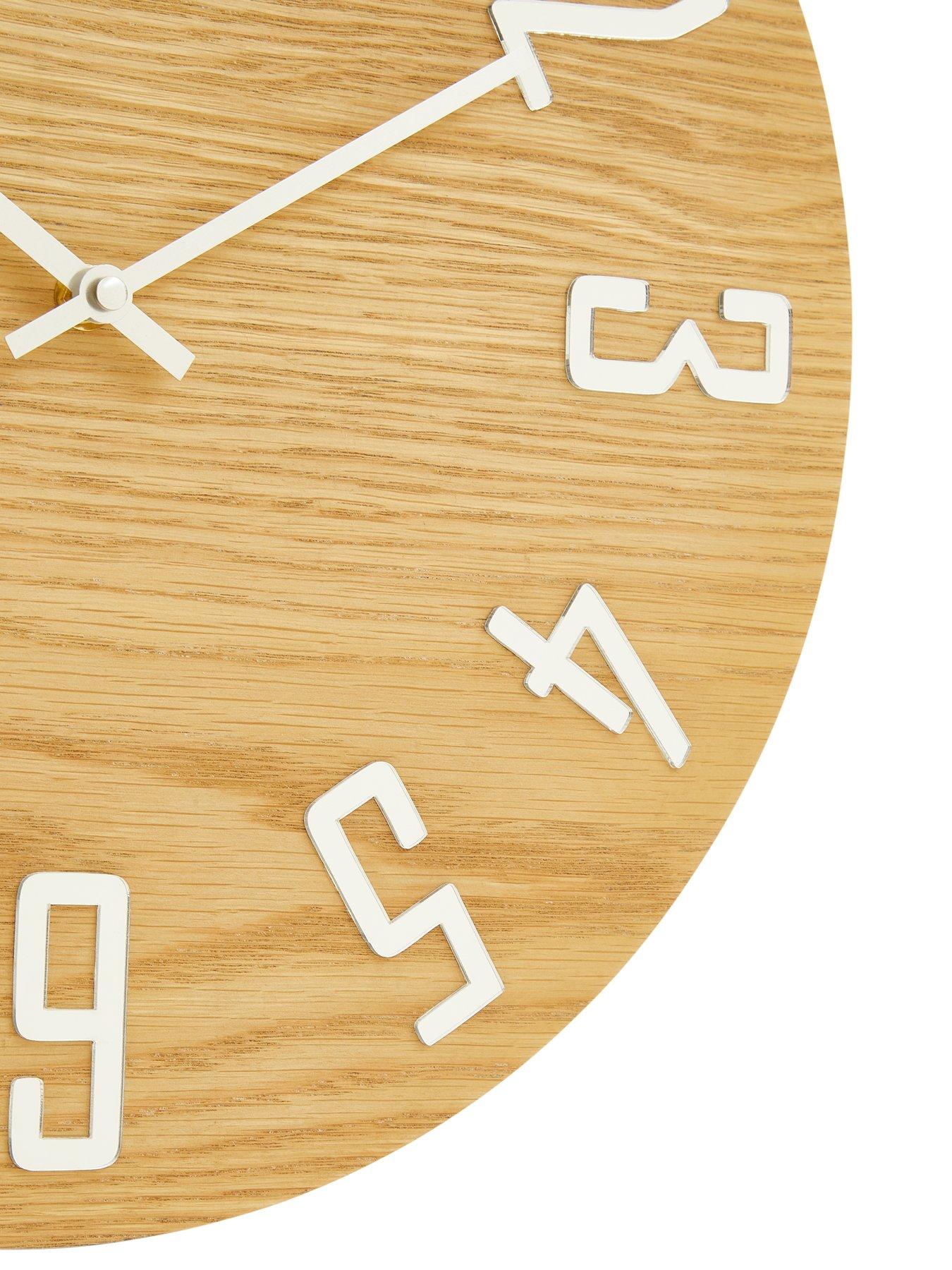 interiors-by-premier-vitus-natural-wood-effect-wall-clockdetail