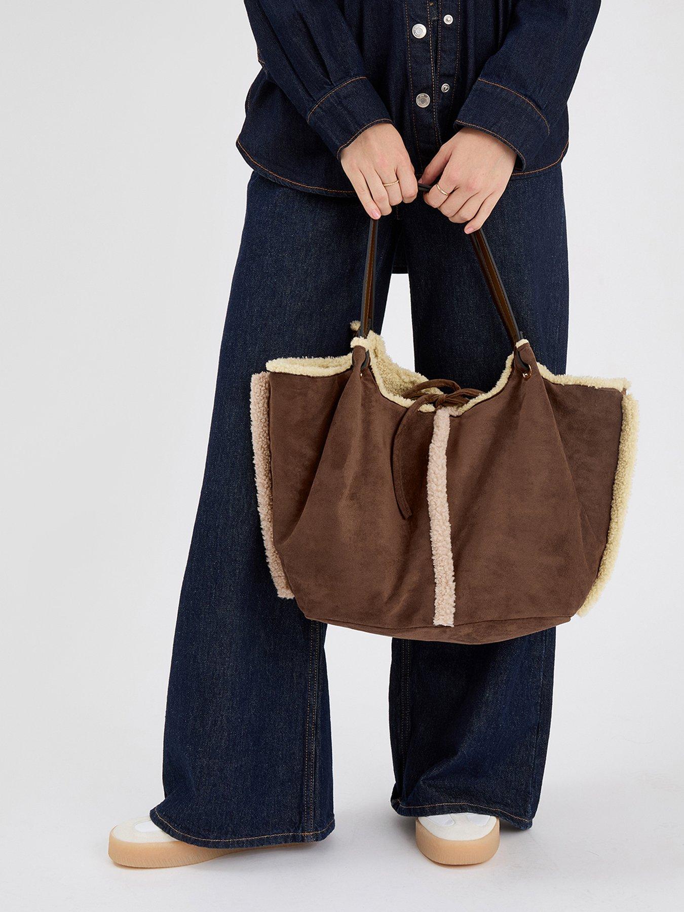Image 2 of 5 of Accessorize Reversible Borg Shoulder Bag - Cream