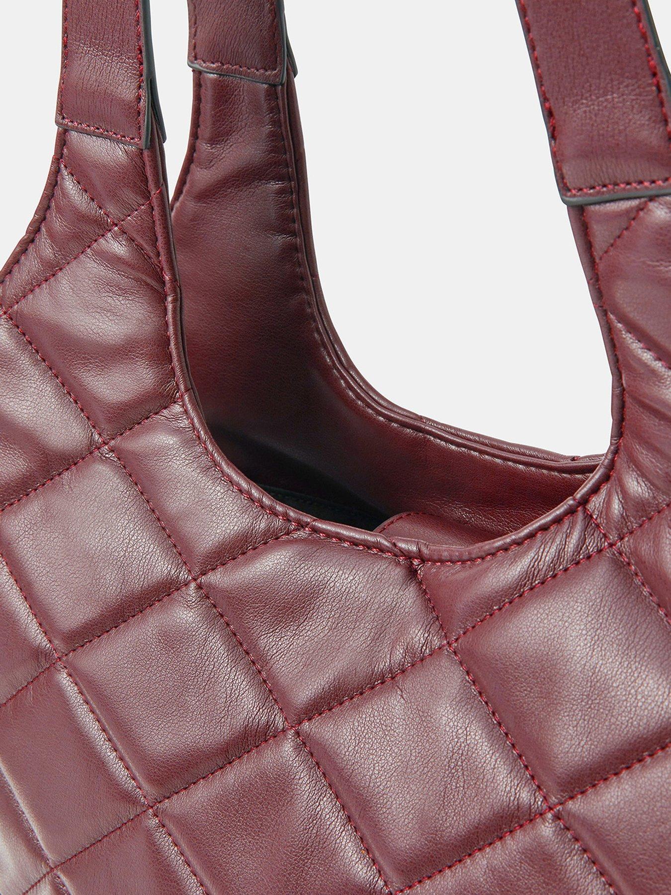 accessorize-quilted-shoulder-bag-redoutfit