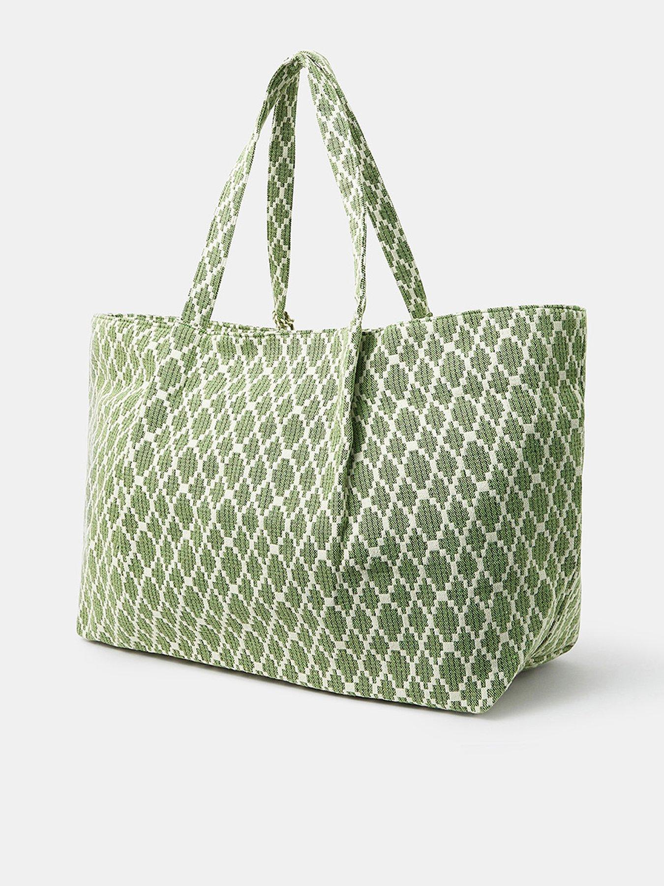accessorize-geometric-print-weekender-bag-greenback