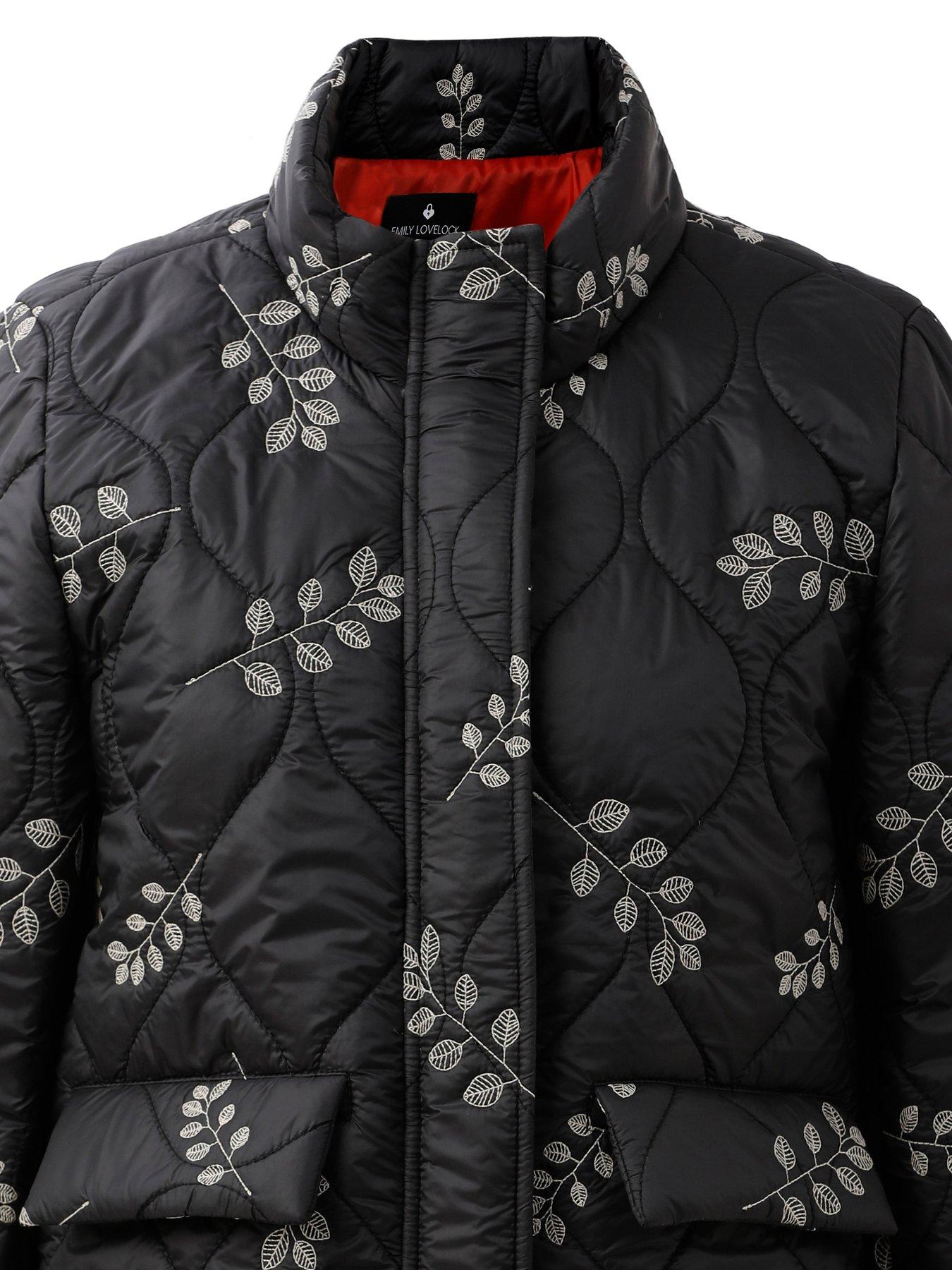 emily-lovelock-quilted-floral-jacket-blackoutfit