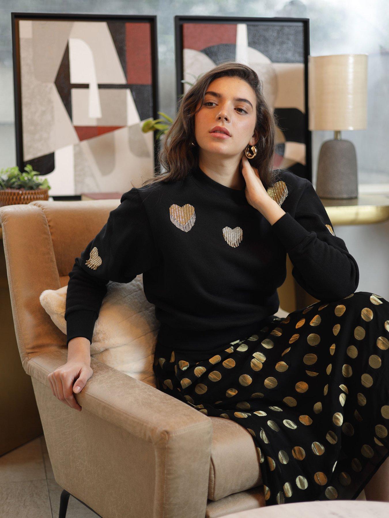 emily-lovelock-sequin-heart-sweat-blackback