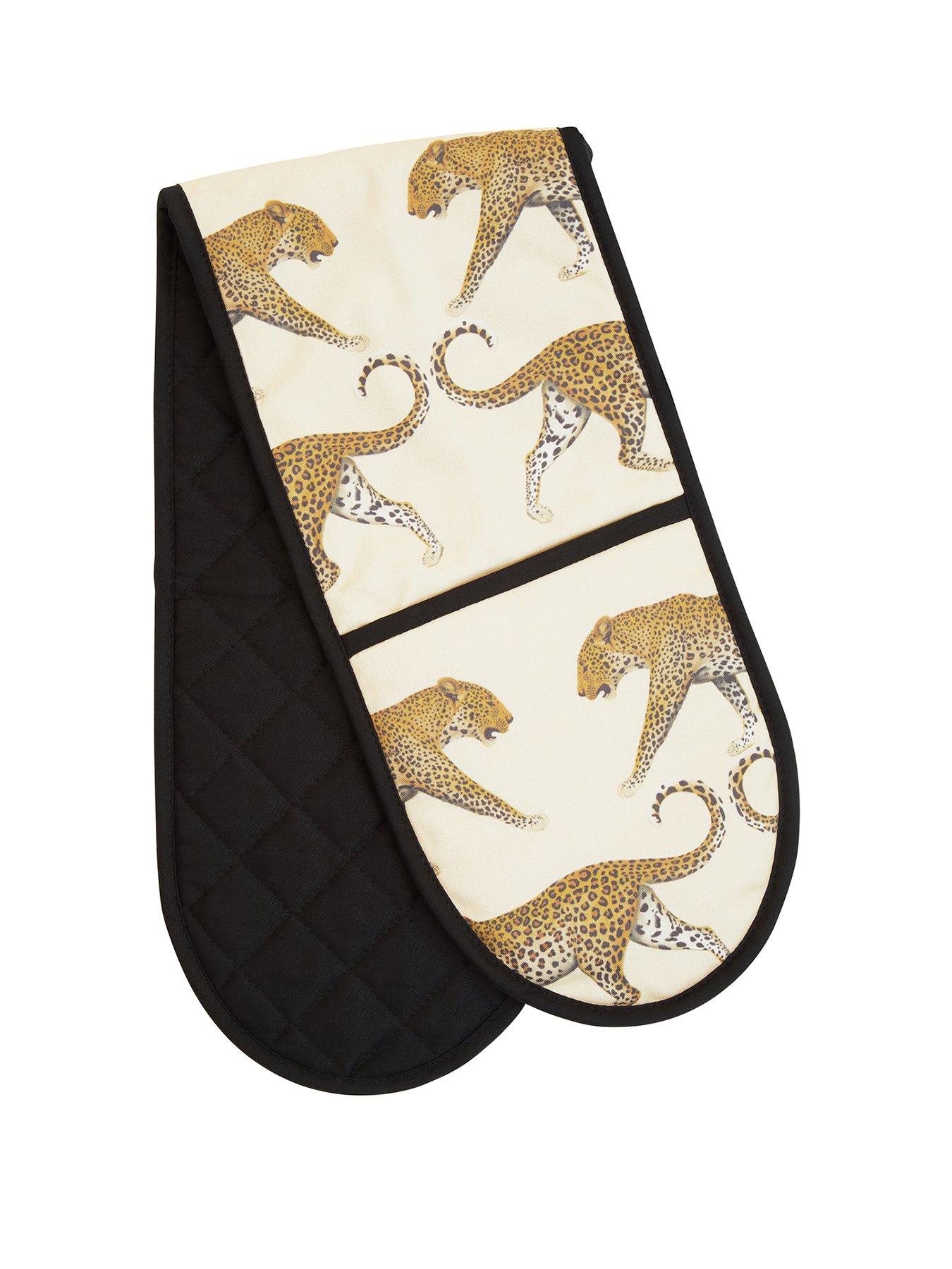 Interiors By Premier London Leo Double Oven Glove