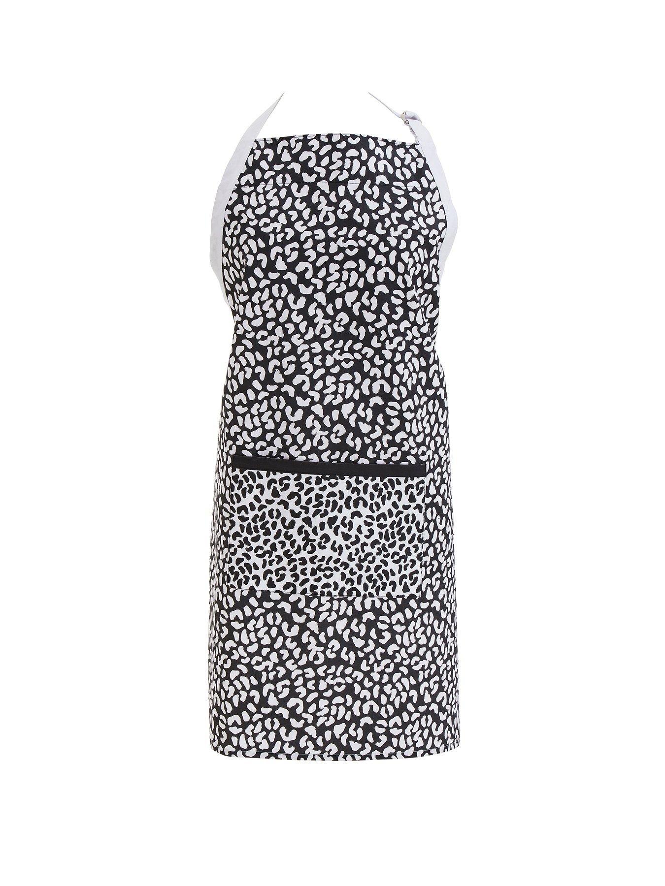 interiors-by-premier-london-leo-apronstillFront