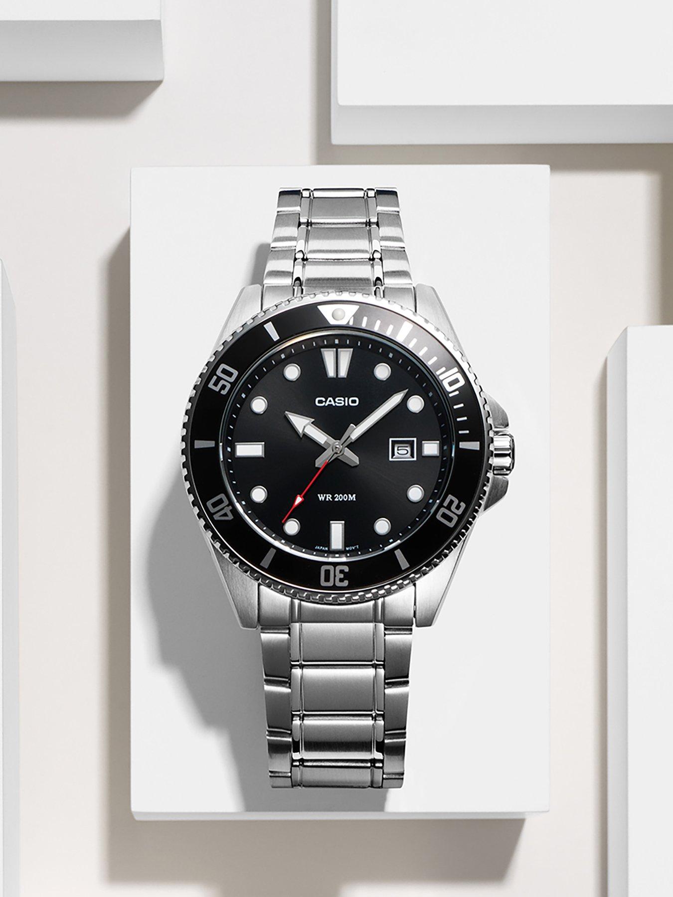 casio-mdv-107-divers-watchoutfit