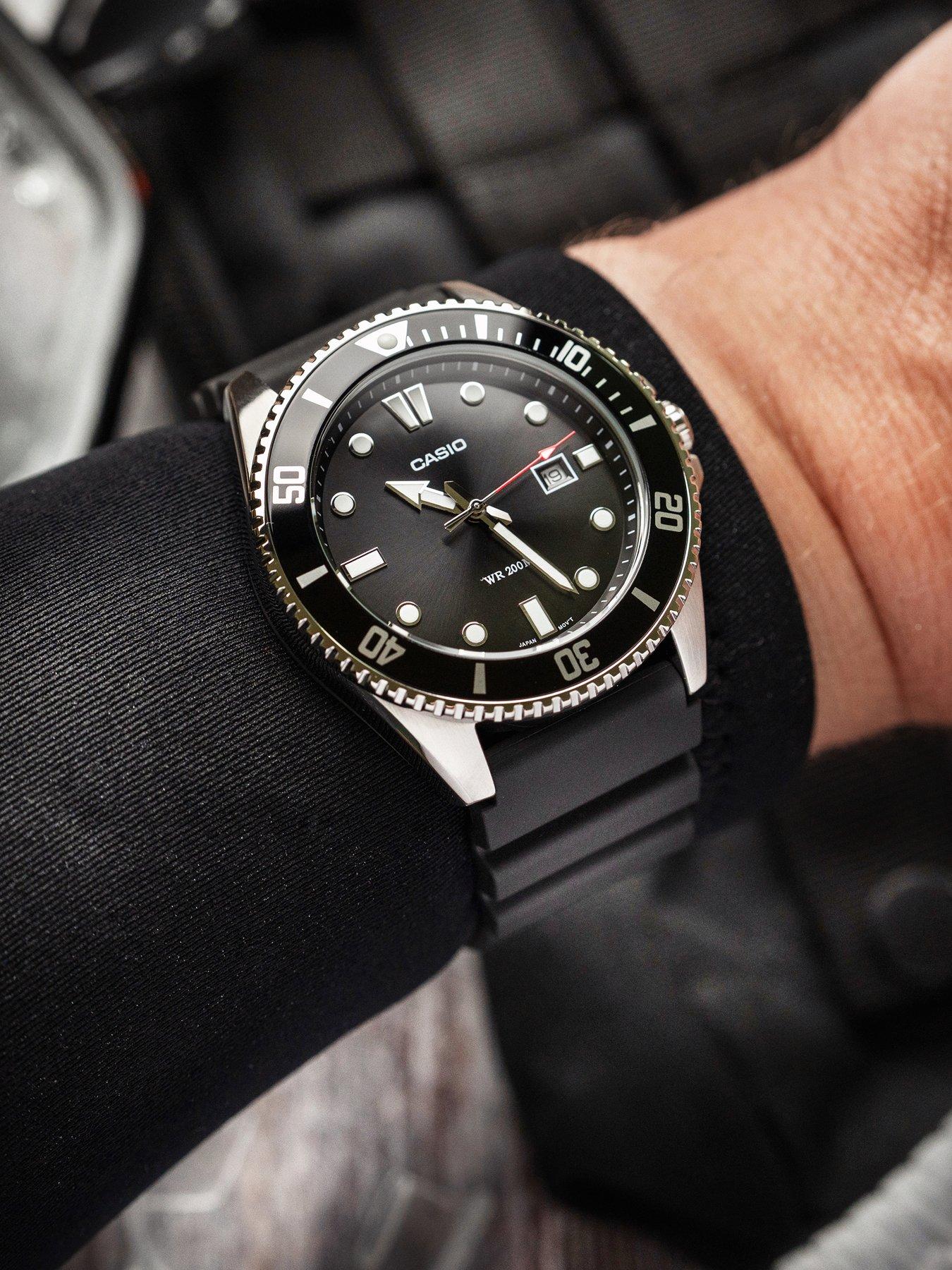 casio-mdv-107-divers-watchback