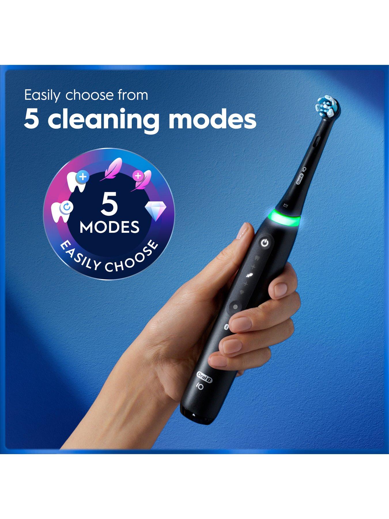 Image 2 of 7 of Oral-B Oral-B iO5 Matt Black Electric Toothbrush
