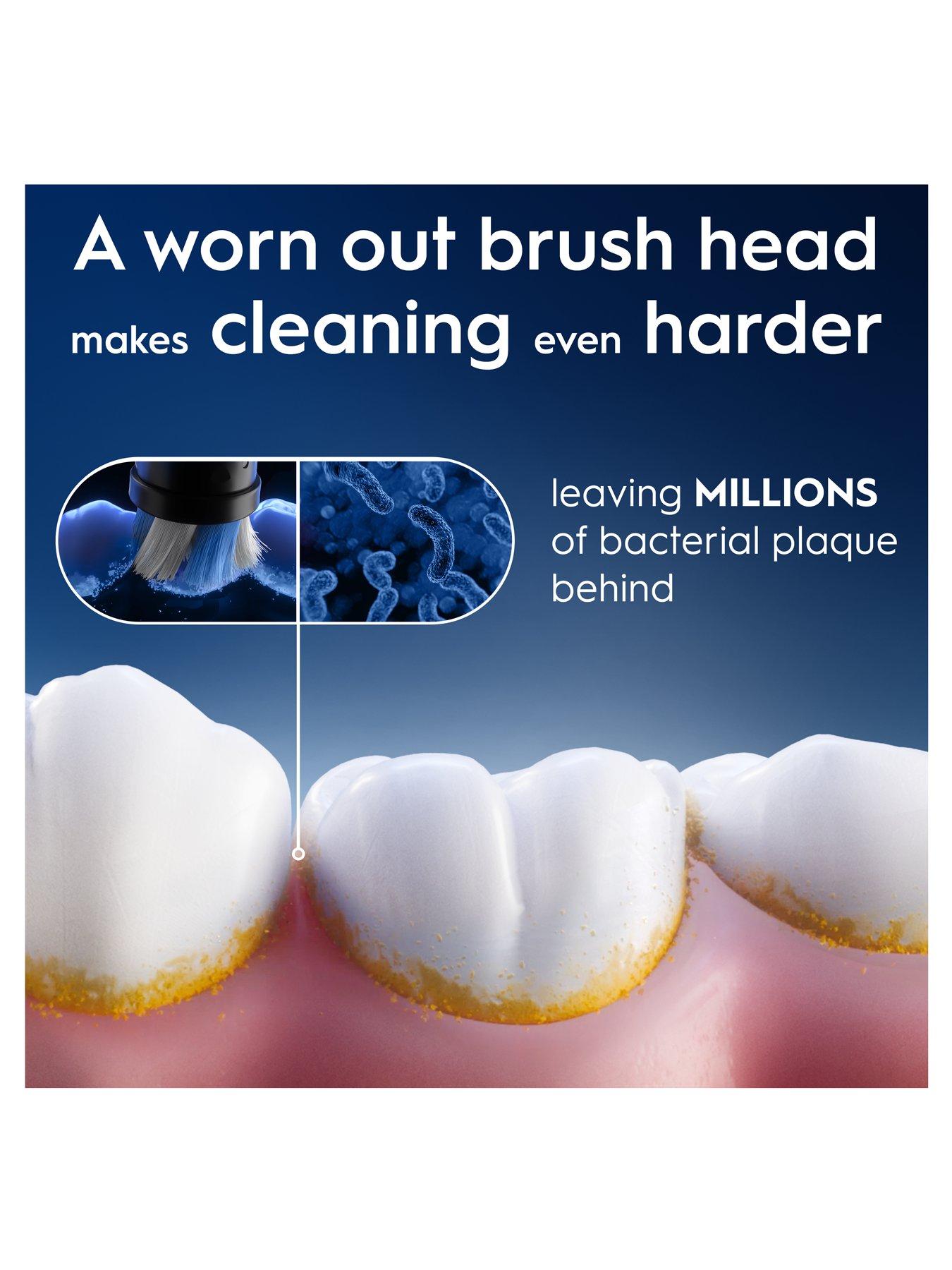 Image 5 of 7 of Oral-B Oral-B iO Ultimate Clean Black 4ct