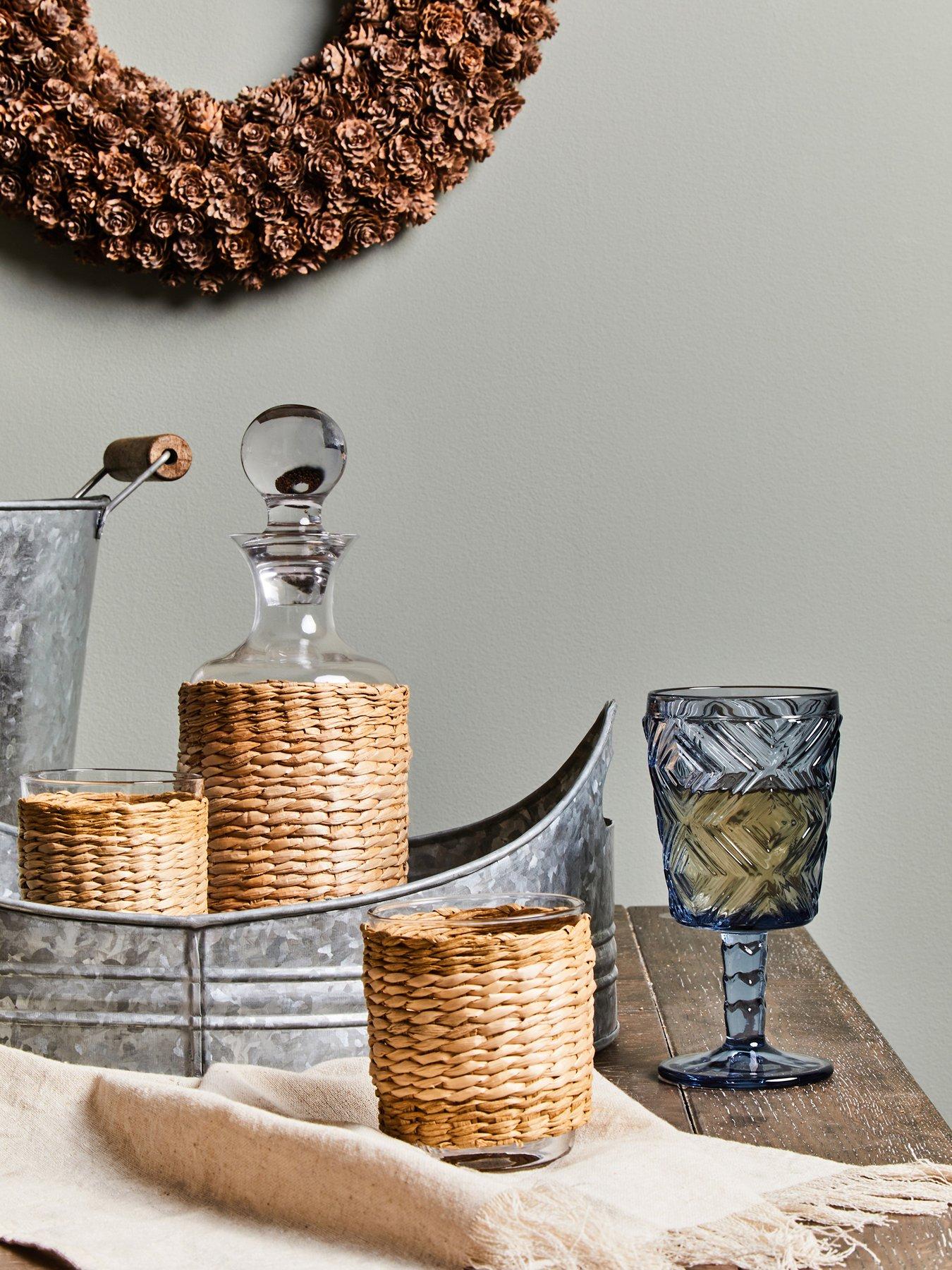 Interiors By Premier Fleur Set Of Four Blue Wine Glasses