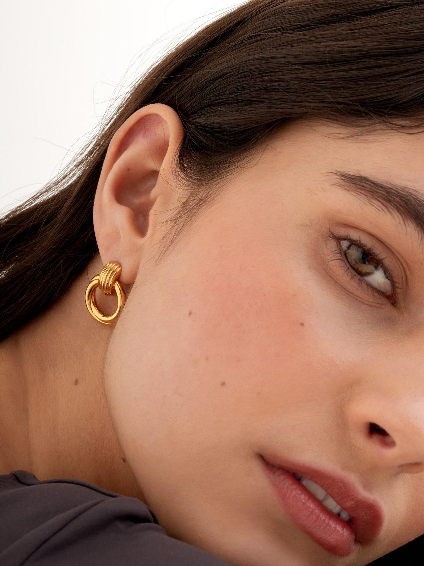 katie-loxton-demi-oversized-stud-earrings-gold-coated-24cm-x-18cm-x-07cm