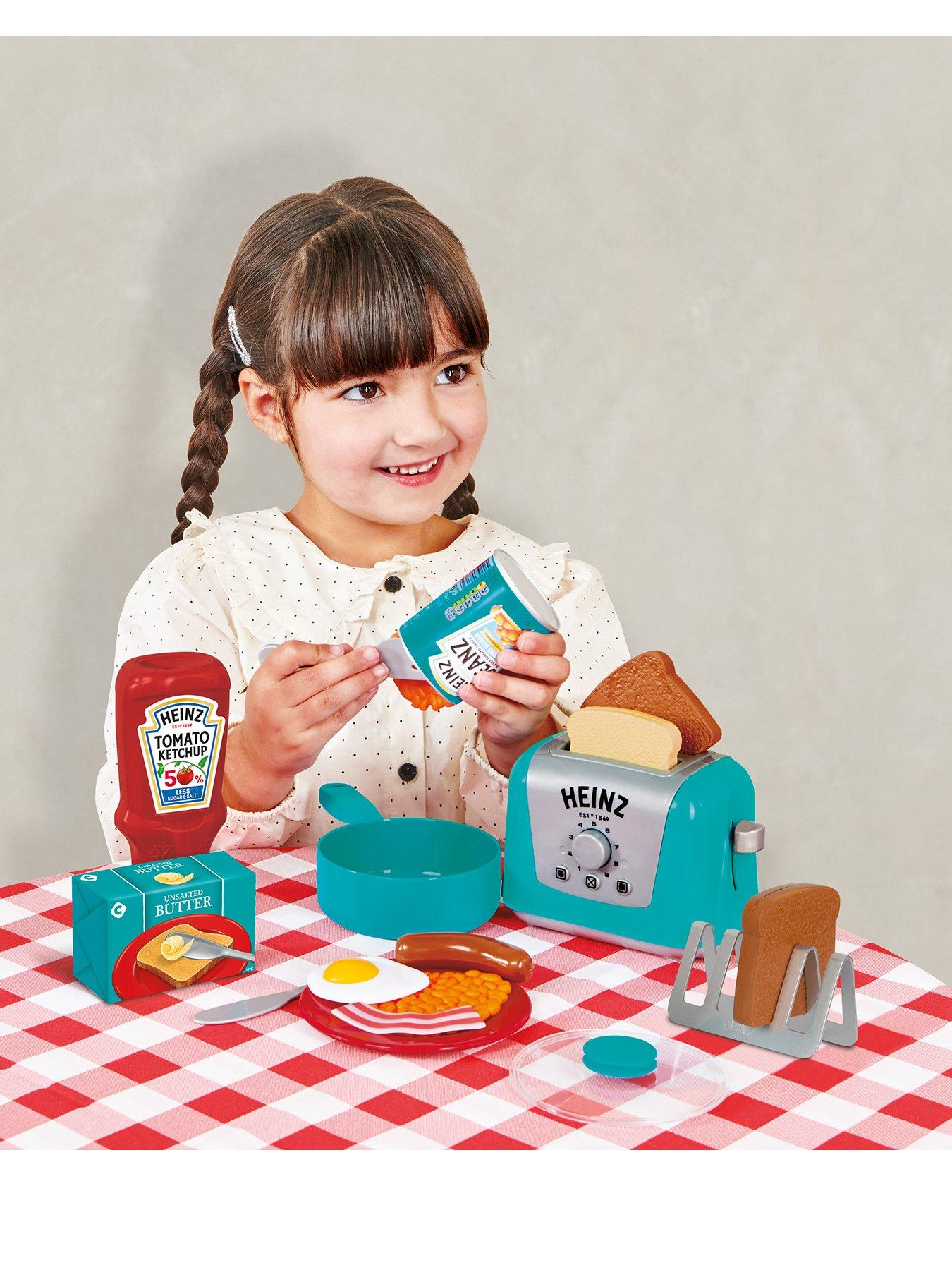 Casdon Toy Heinz All-Day Breakfast Cook Set