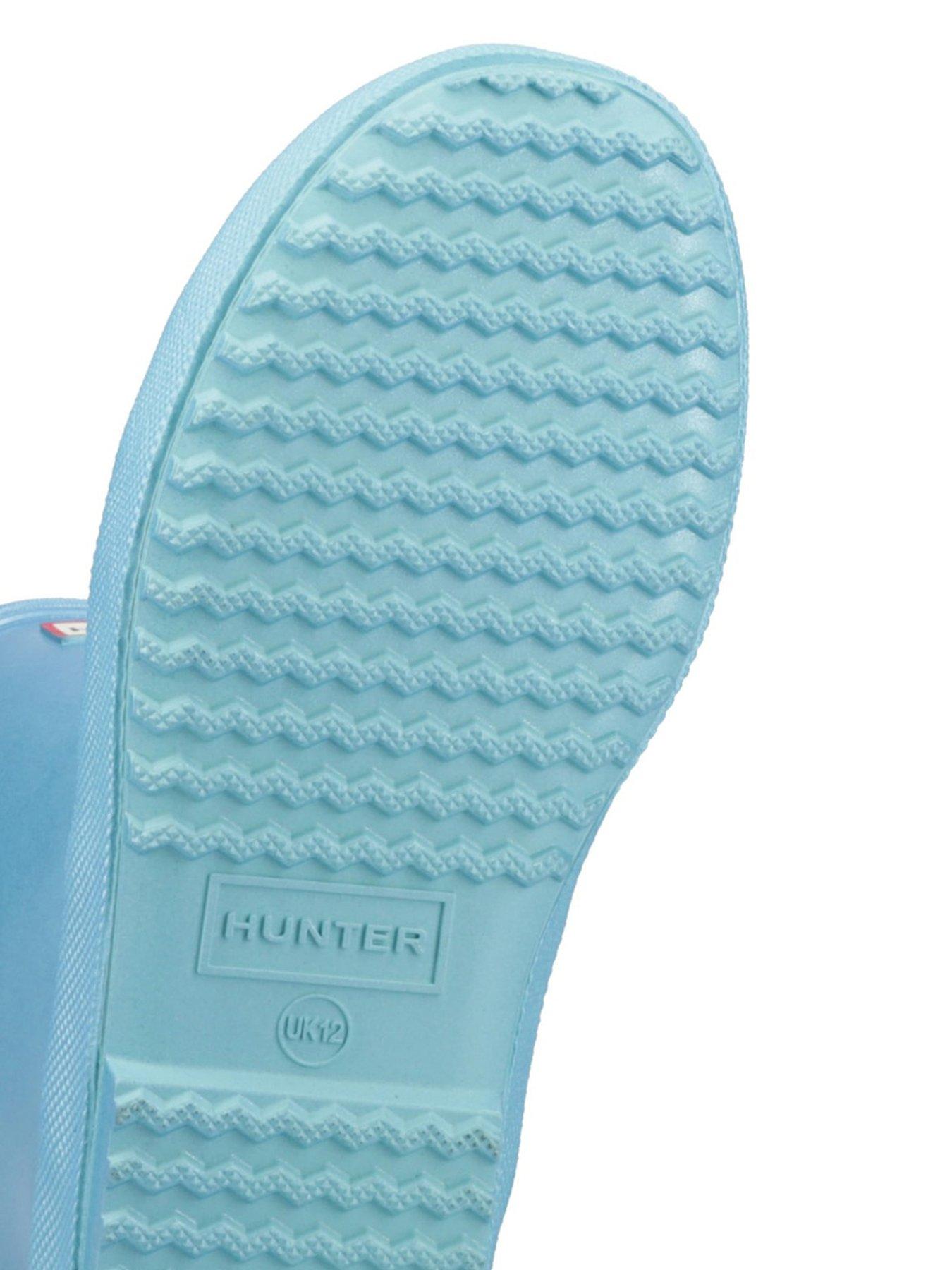 hunter-kids-first-nebula-bootdetail