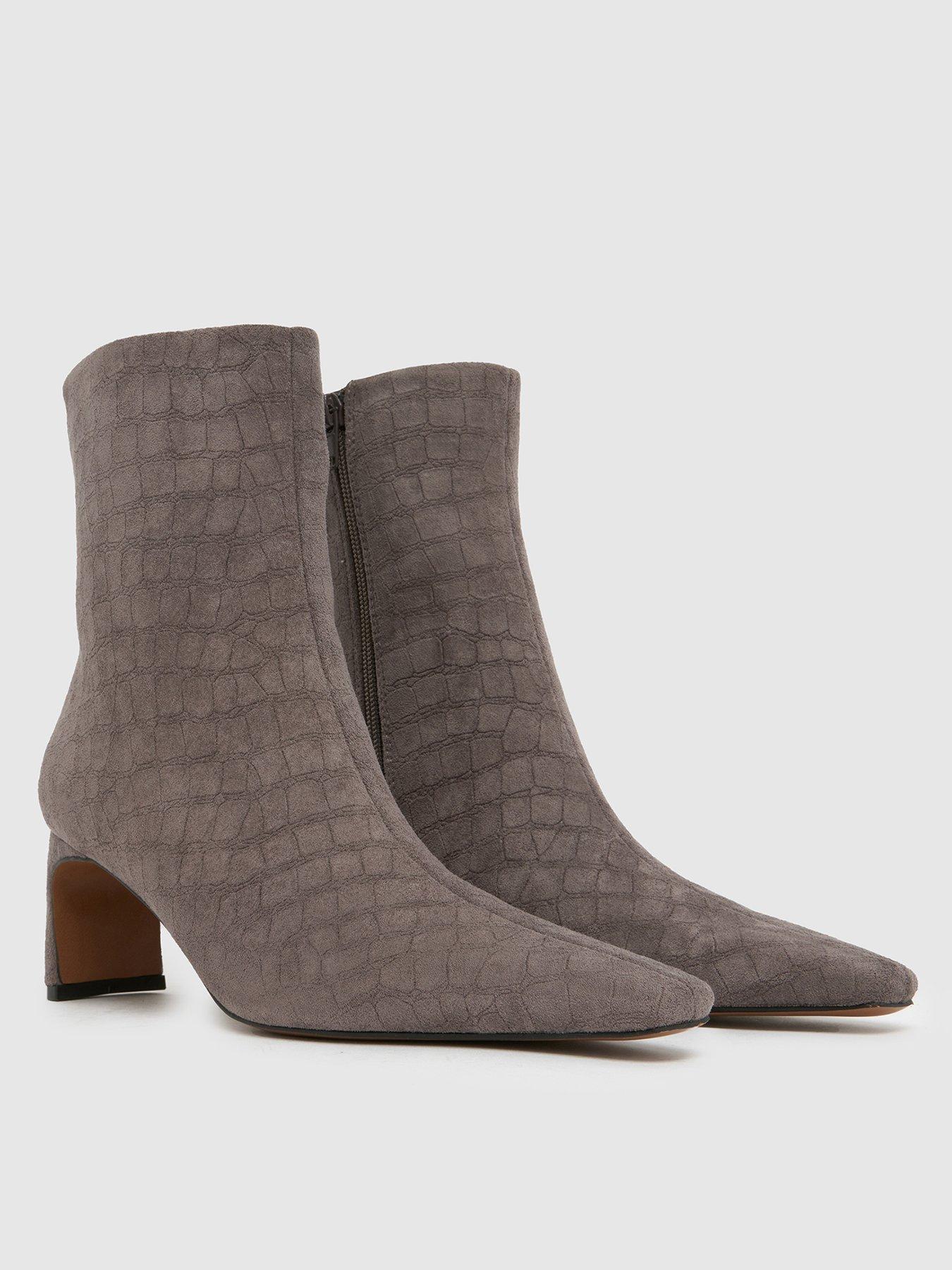 schuh-bethal-set-back-heel-bootsnbsp--greystillFront