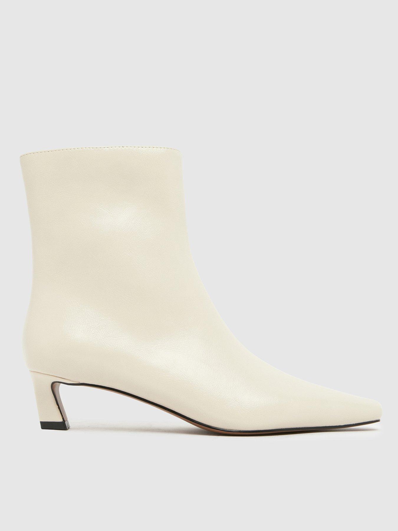 Schuh Bexley Kitten Boots - White