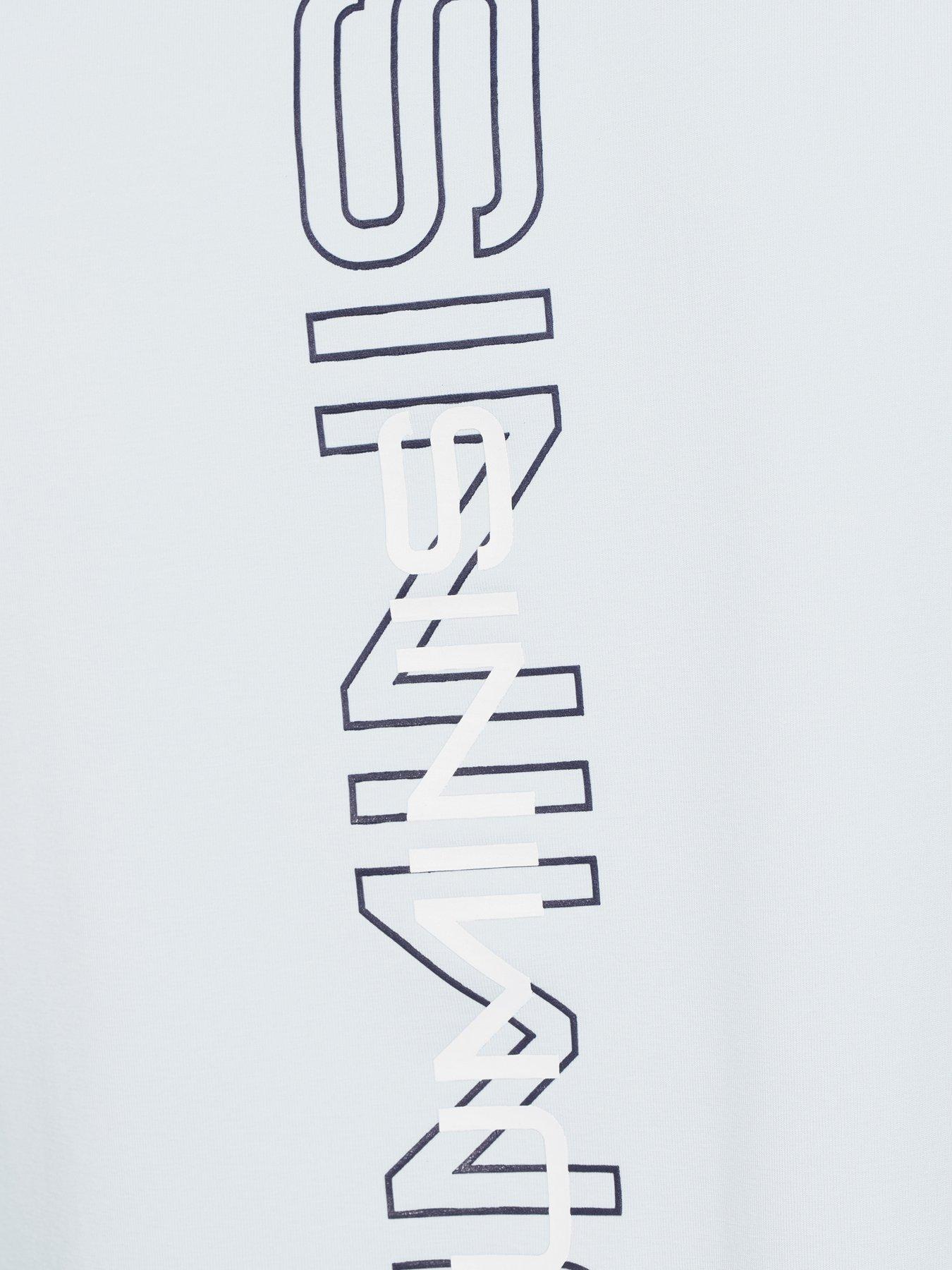 river-island-back-graphic-luminus-t-shirt-light-blueoutfit