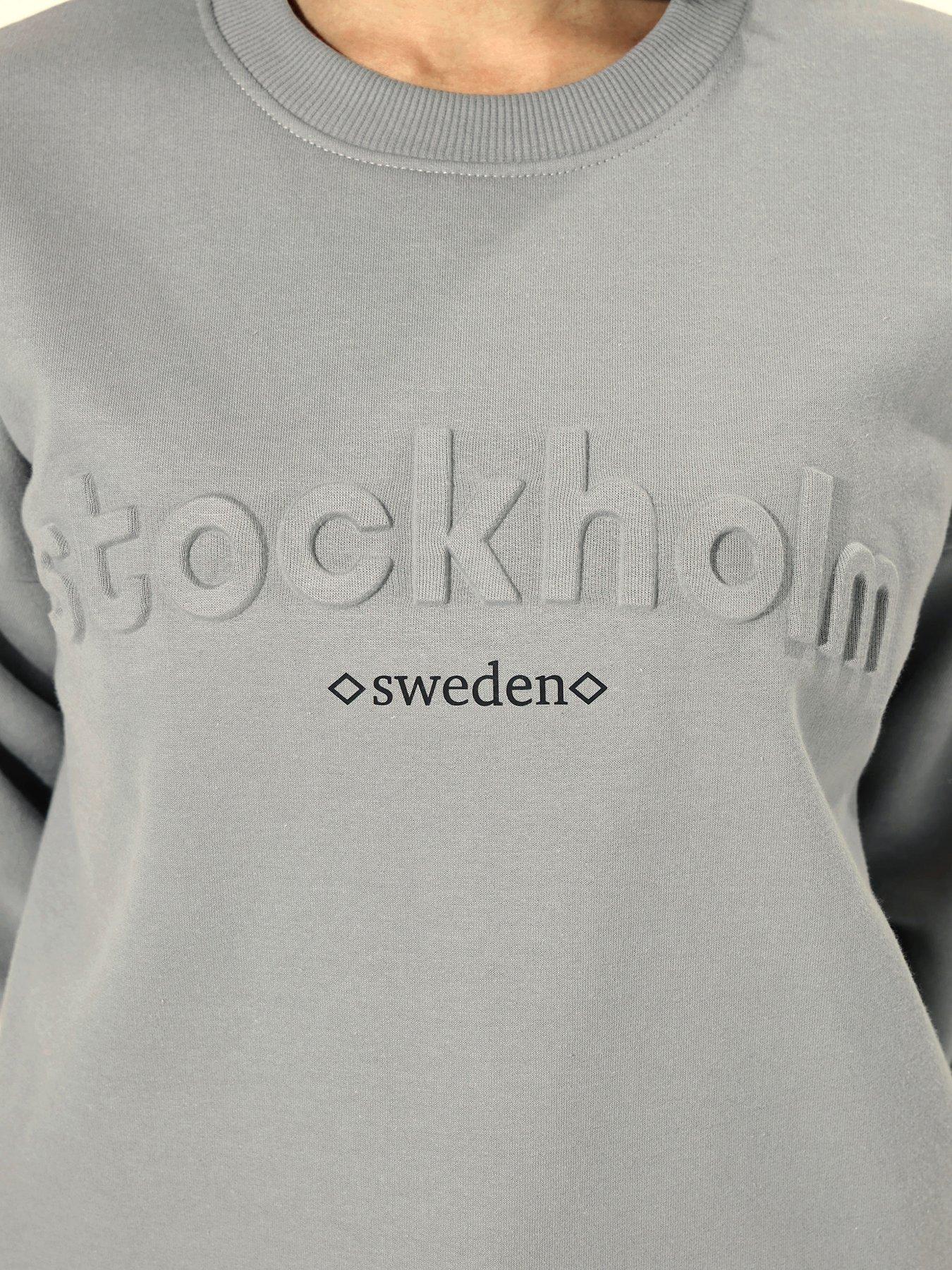 pixiegirl-petite-stockholm-embossed-sweatshirt-greydetail
