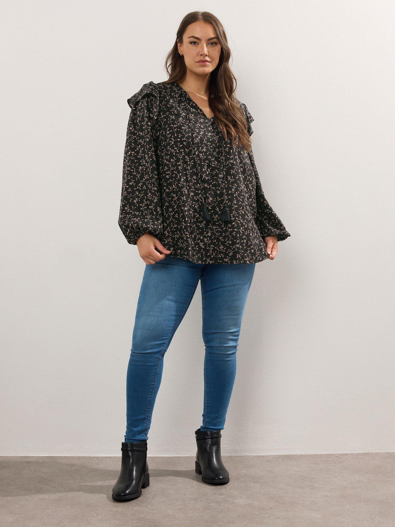 Image 3 of 4 of Yours Curve Smock Frill Top - Black