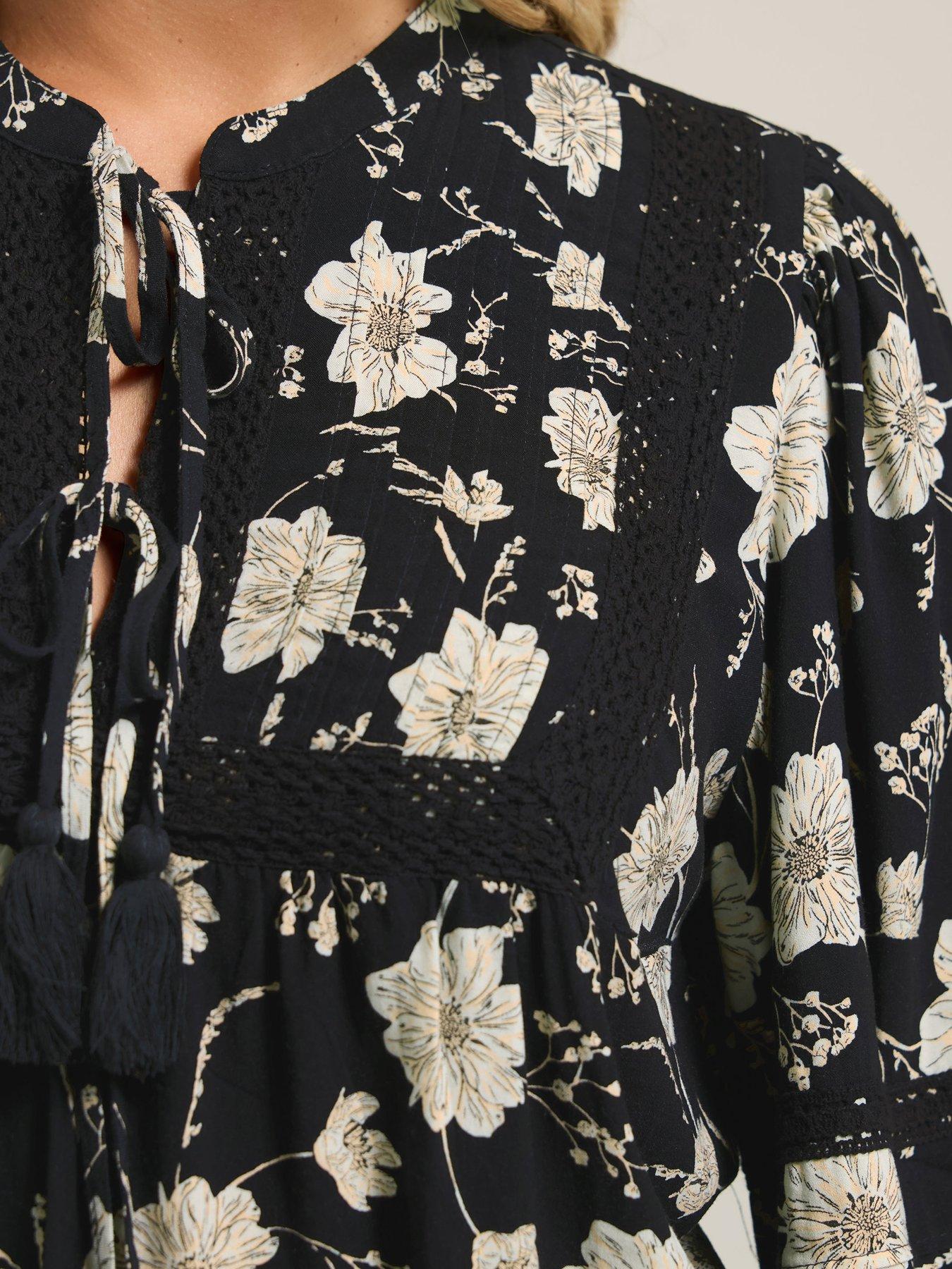 yours-curve-long-sleeve-floral-blouse-blackoutfit
