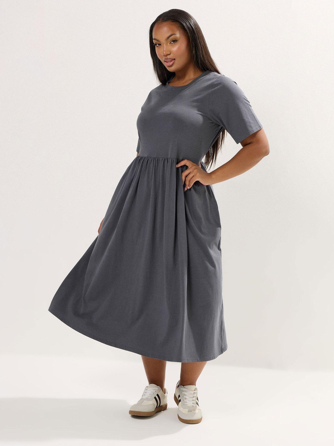 Image 1 of 4 of Yours Curve Throw On Smock Dress - Grey