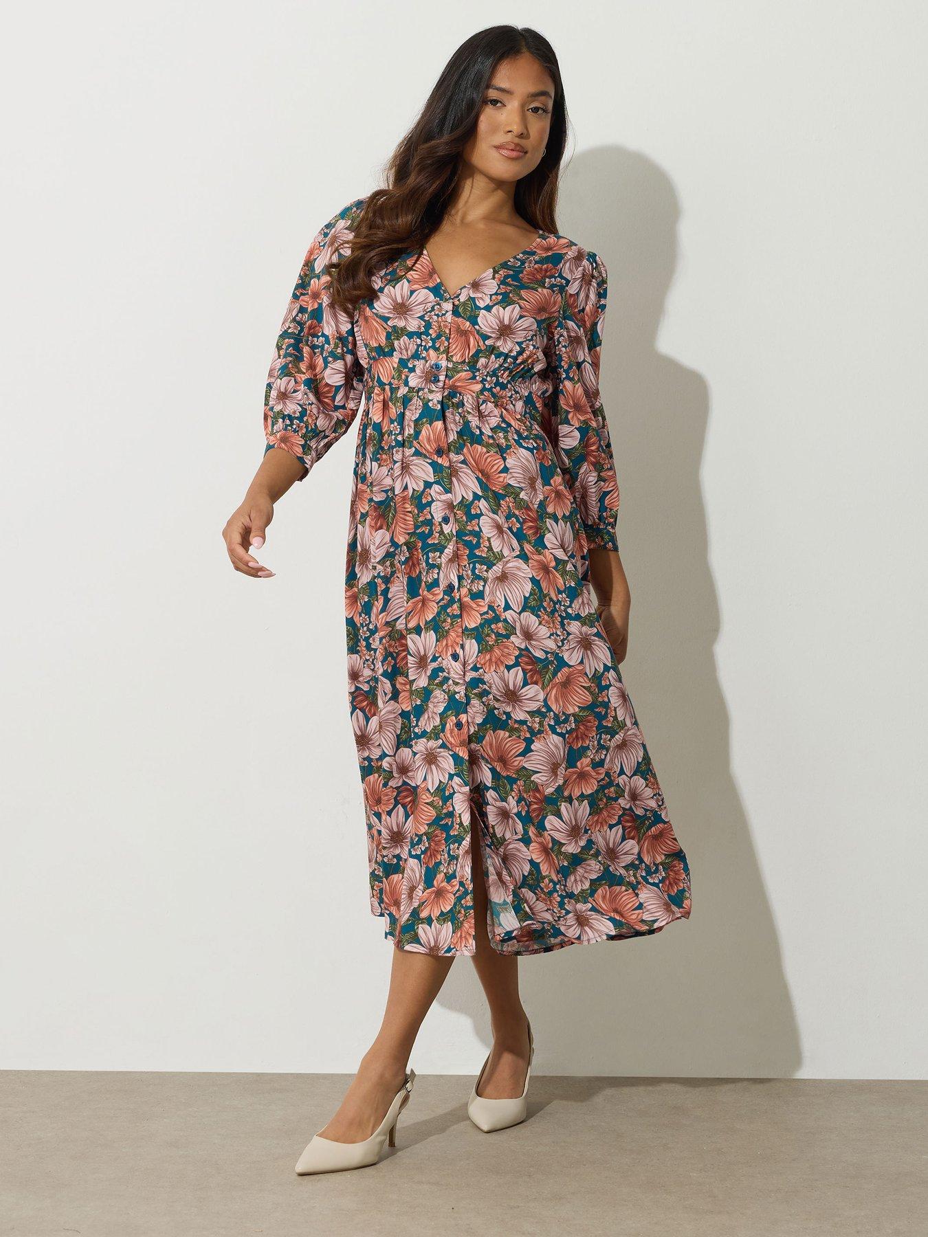 Image 3 of 4 of PixieGirl Petite Floral Midi Tea Dress - Blue