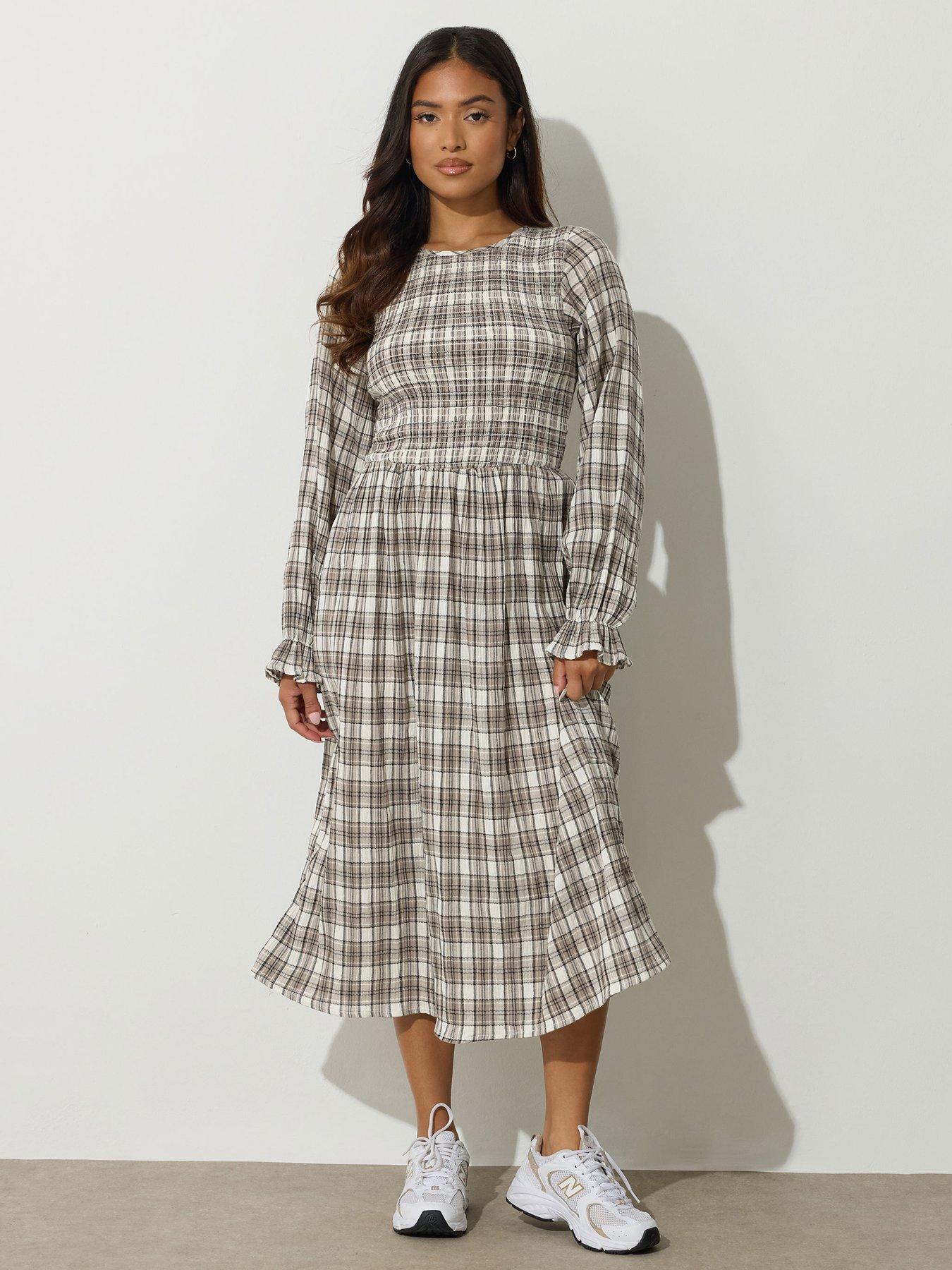 pixiegirl-petite-check-shirred-long-sleeve-midi-dress-brownback
