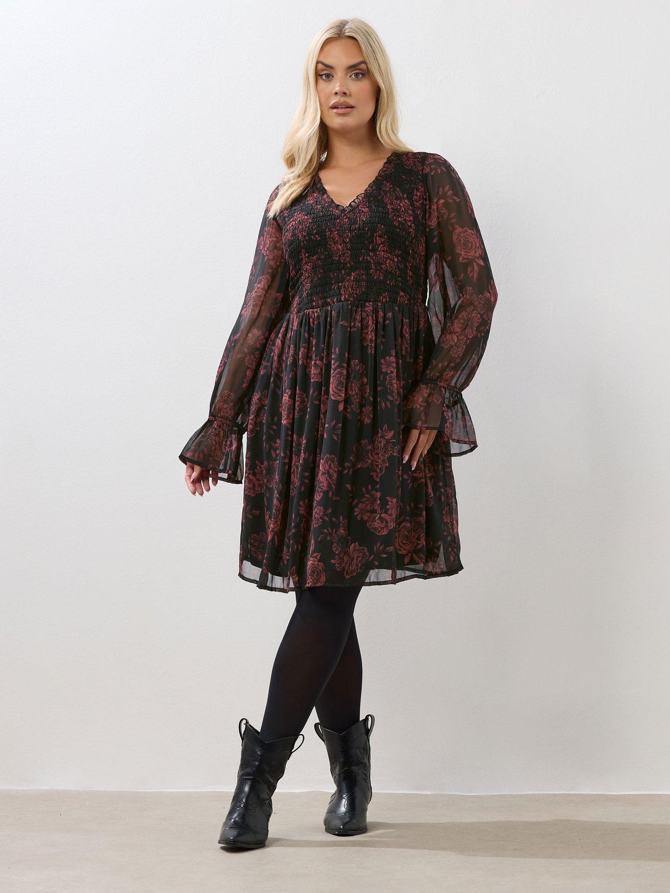 Image 3 of 4 of Yours Curve Shirred Mini Dress - Black