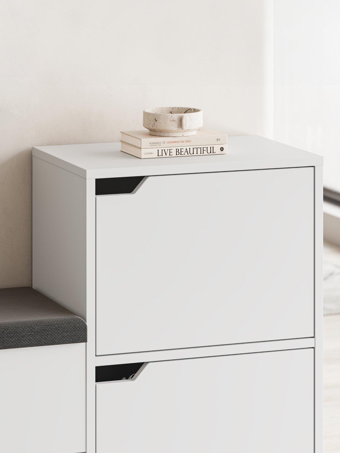 decortie-haven-shoe-bench-whiteoutfit