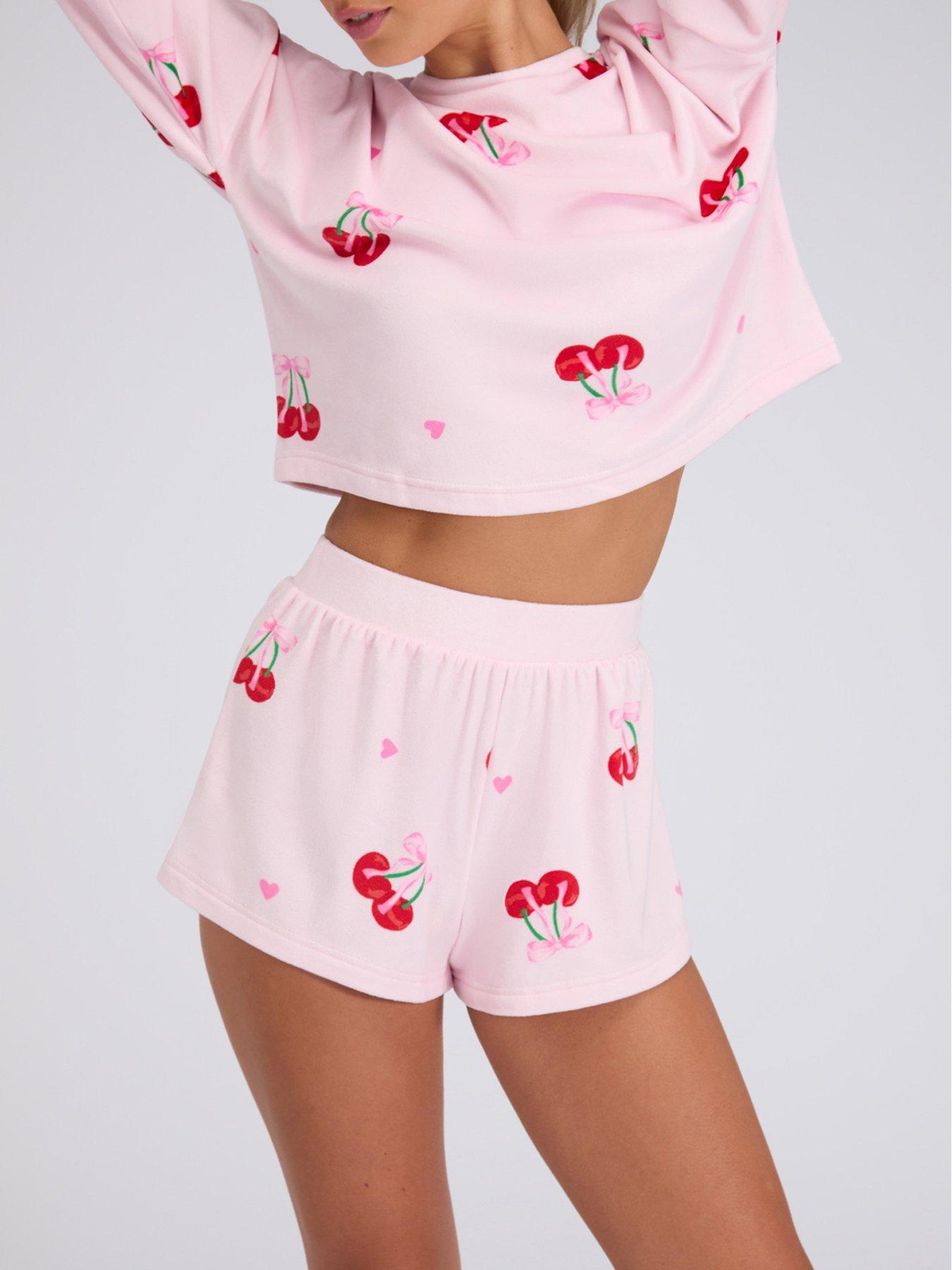 boux-avenue-cherry-velour-short-pyjama-set-pinkdetail