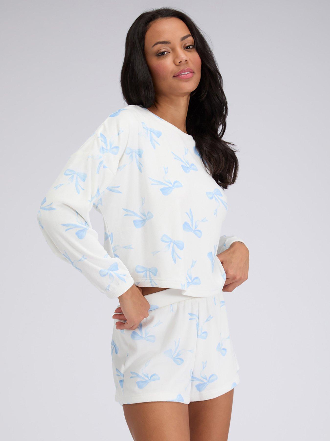 boux-avenue-bow-velour-short-pyjama-set-whiteback