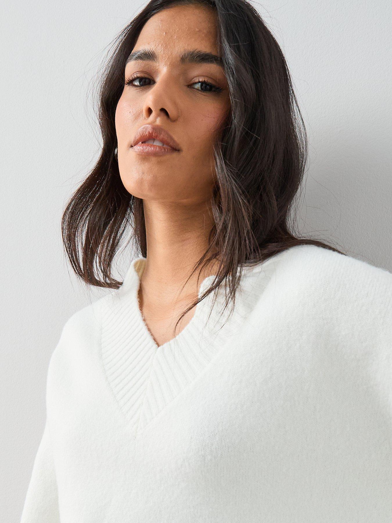 Image 5 of 6 of The Very Collection V Neck Cinched Waist Jumper - Cream