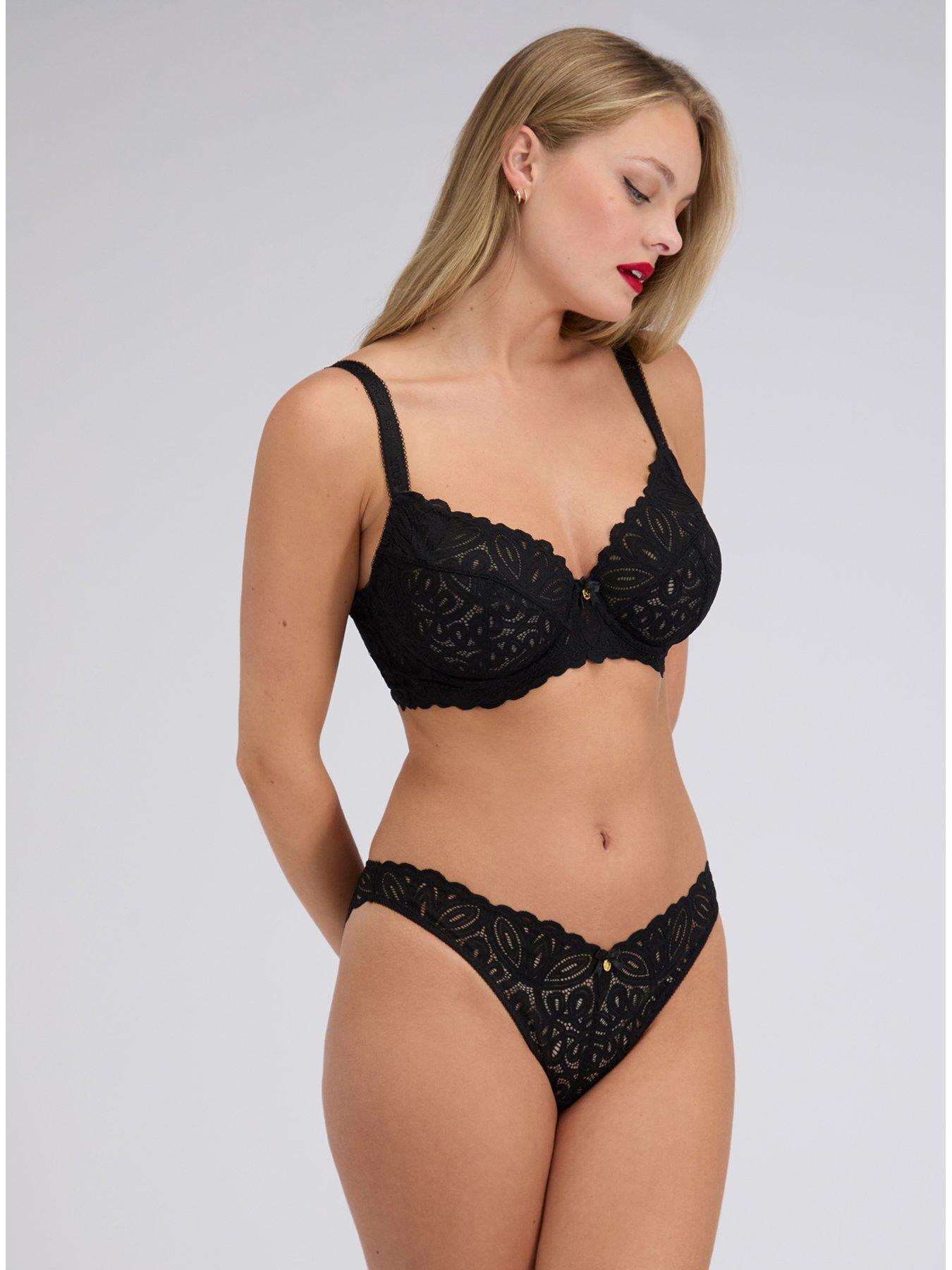 boux-avenue-camel-plunge-bra-blackoutfit