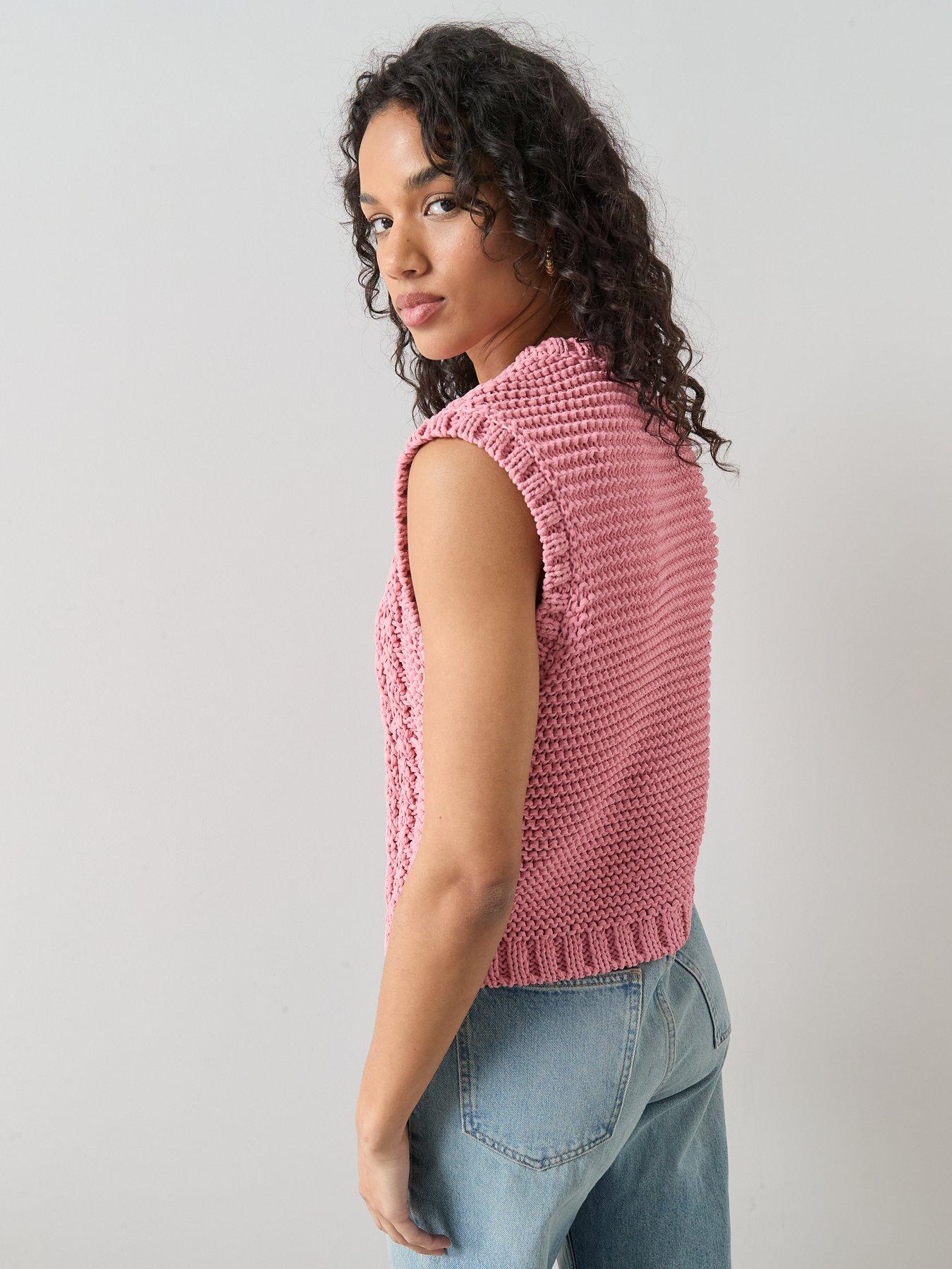 the-very-collection-cable-knitted-vest-pinkstillFront