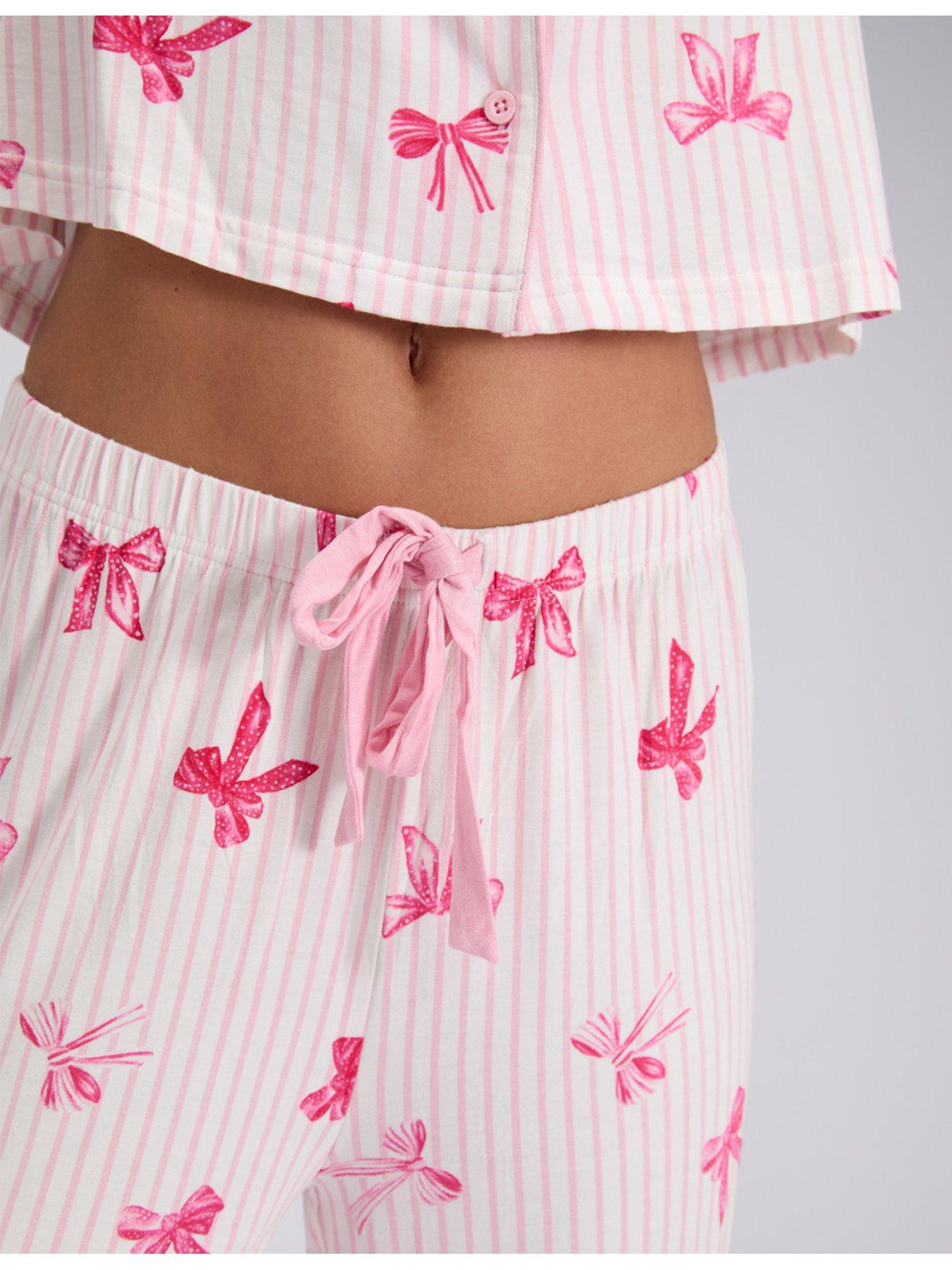 boux-avenue-bow-modal-pj-set-mix-redoutfit