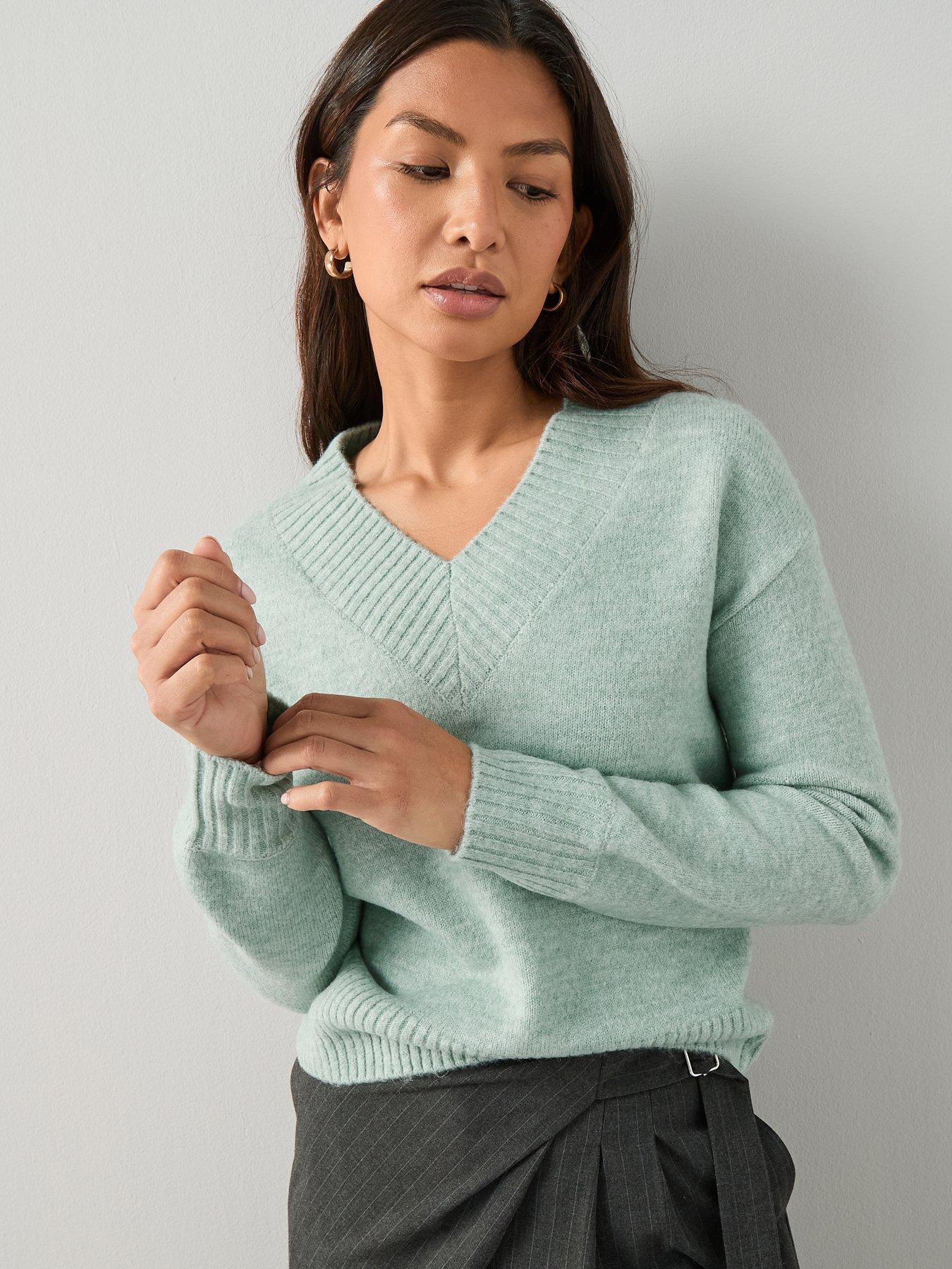 the-very-collection-deep-rib-v-neck-knitted-jumper-sagedetail