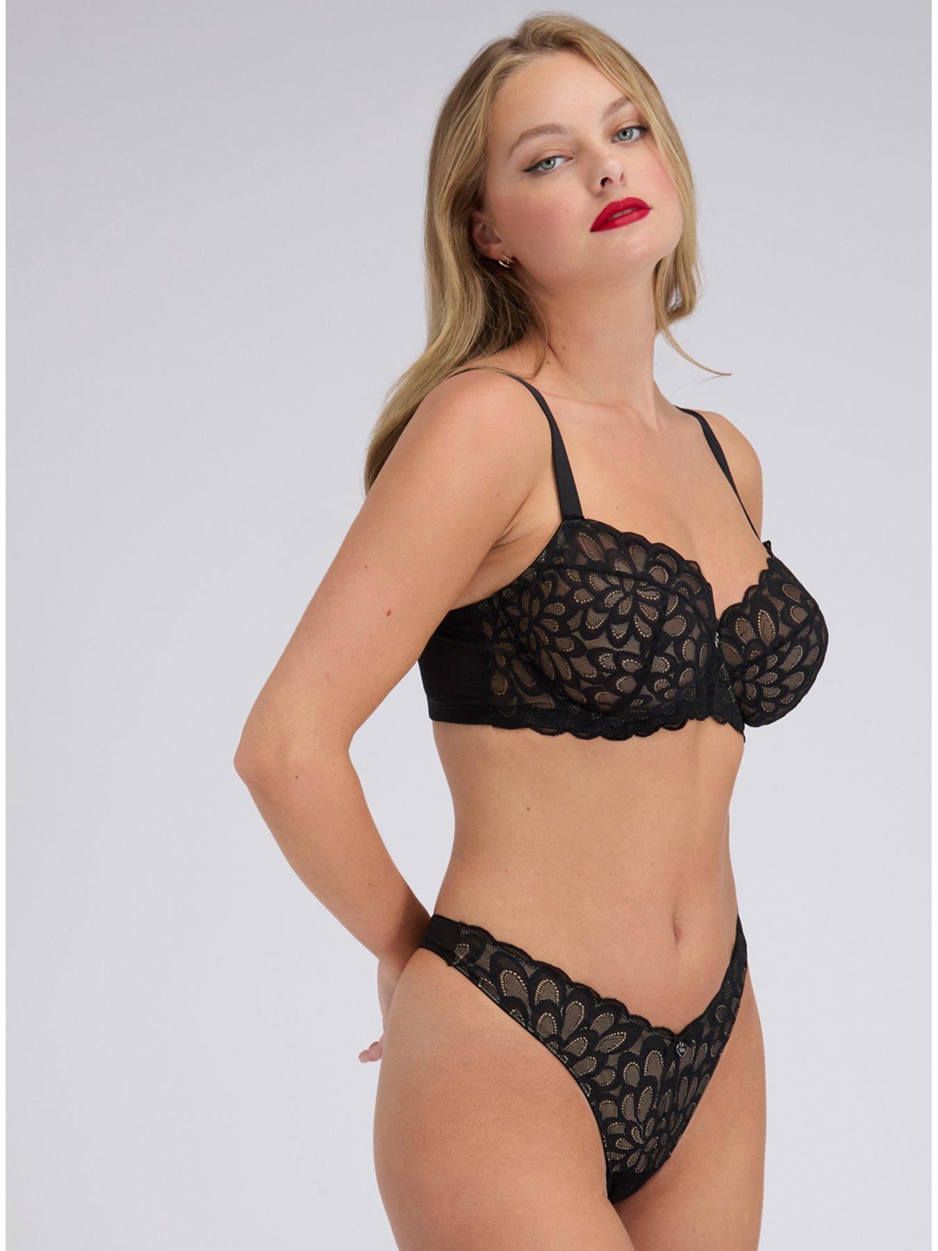 boux-avenue-eden-thong-blackoutfit