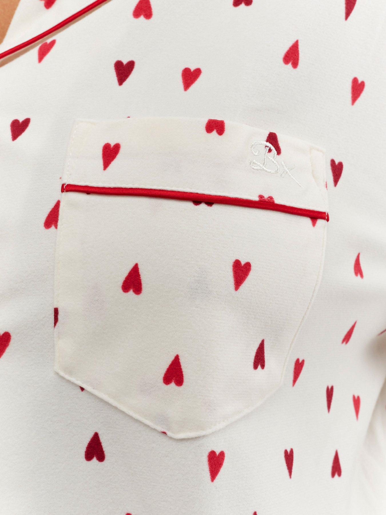 boux-avenue-ladies-red-heart-print-pyjama-in-a-bag-red-amp-creamdetail