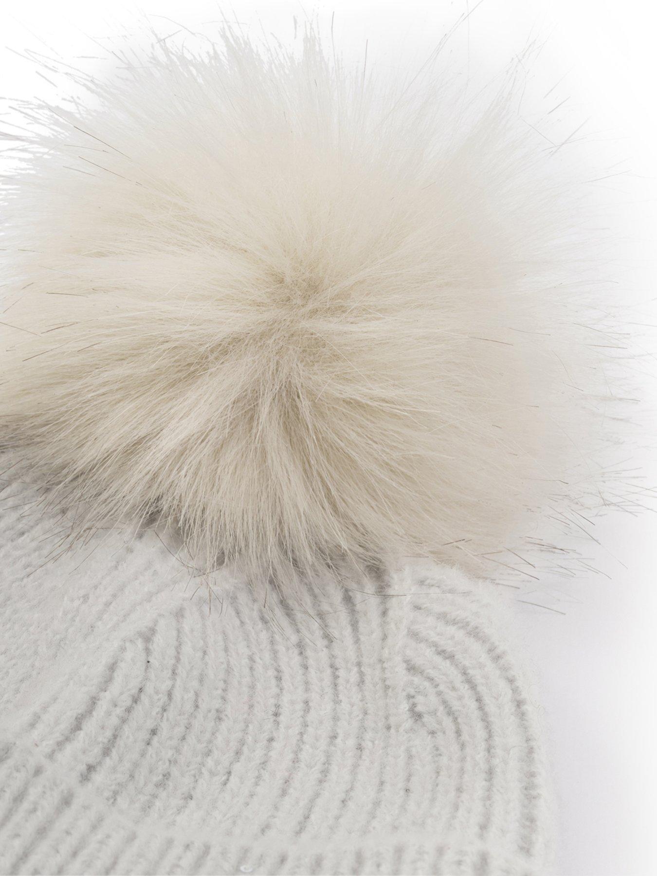 katie-loxton-sequin-pom-pom-hat-pale-greyoutfit