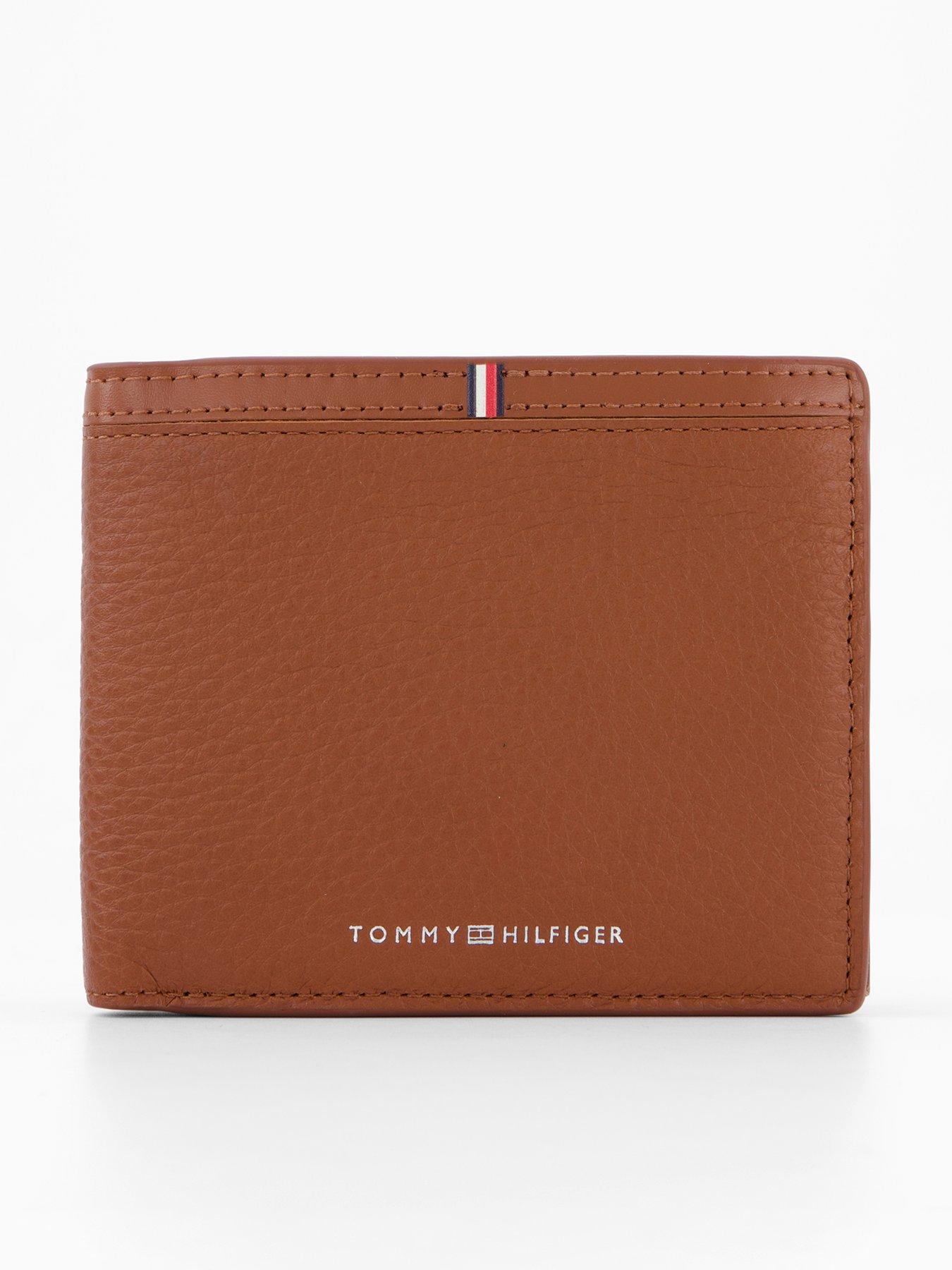 Tommy Hilfiger Corporate Logo Bifold Wallet - Brown