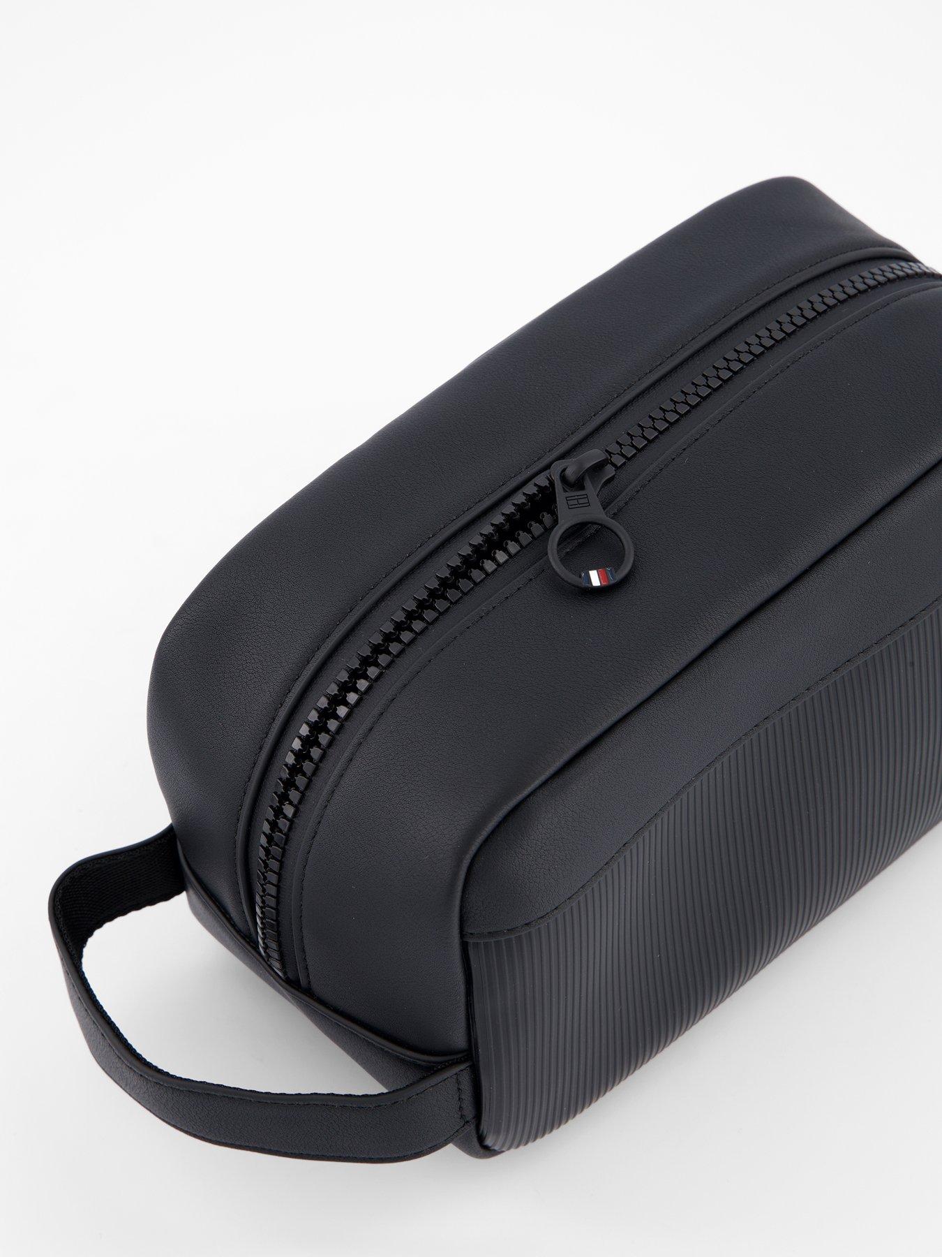 Image 4 of 4 of Tommy Hilfiger Flag Ribbed Washbag - Black