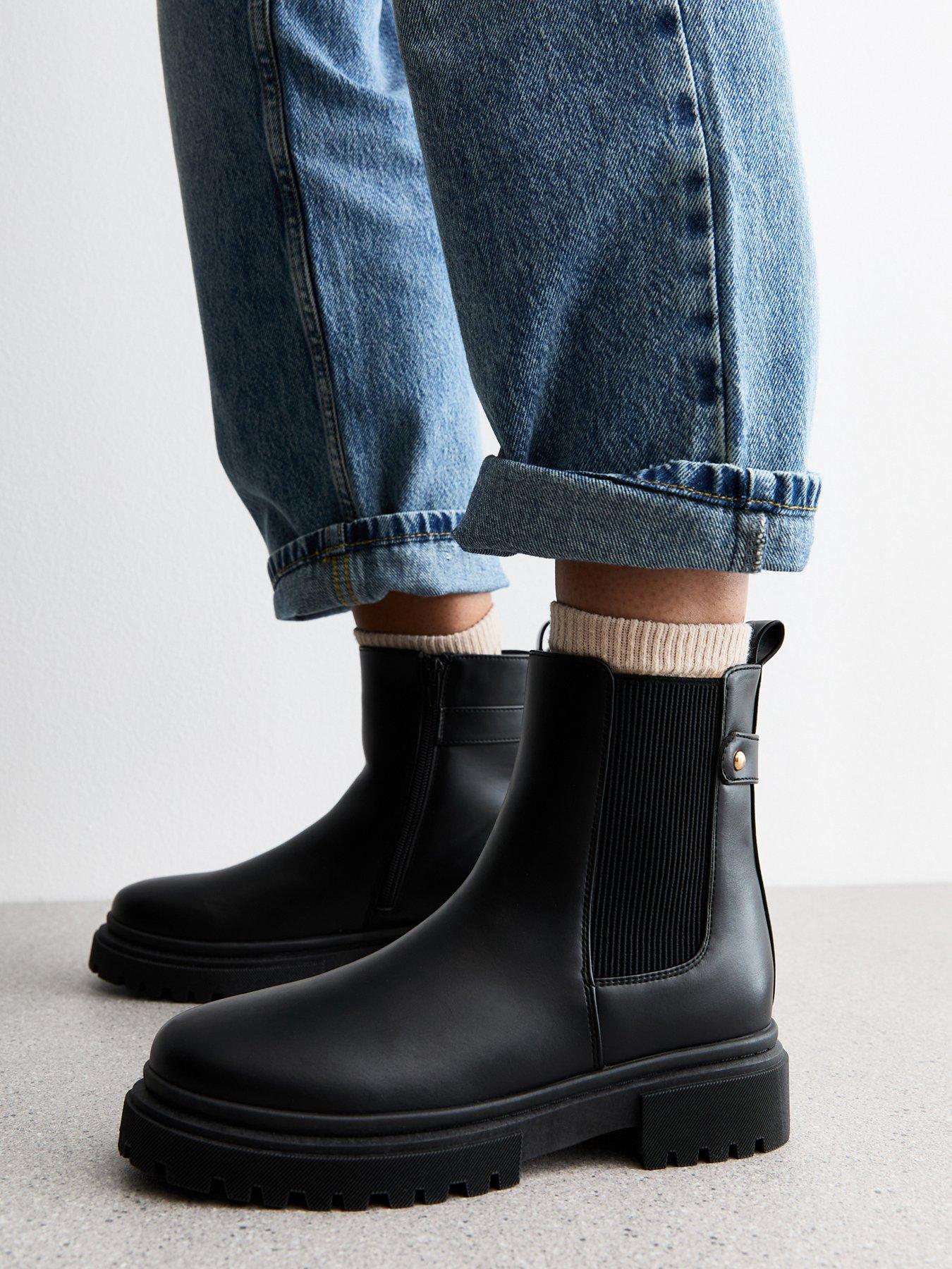 new-look-black-faux-leather-chelsea-boots